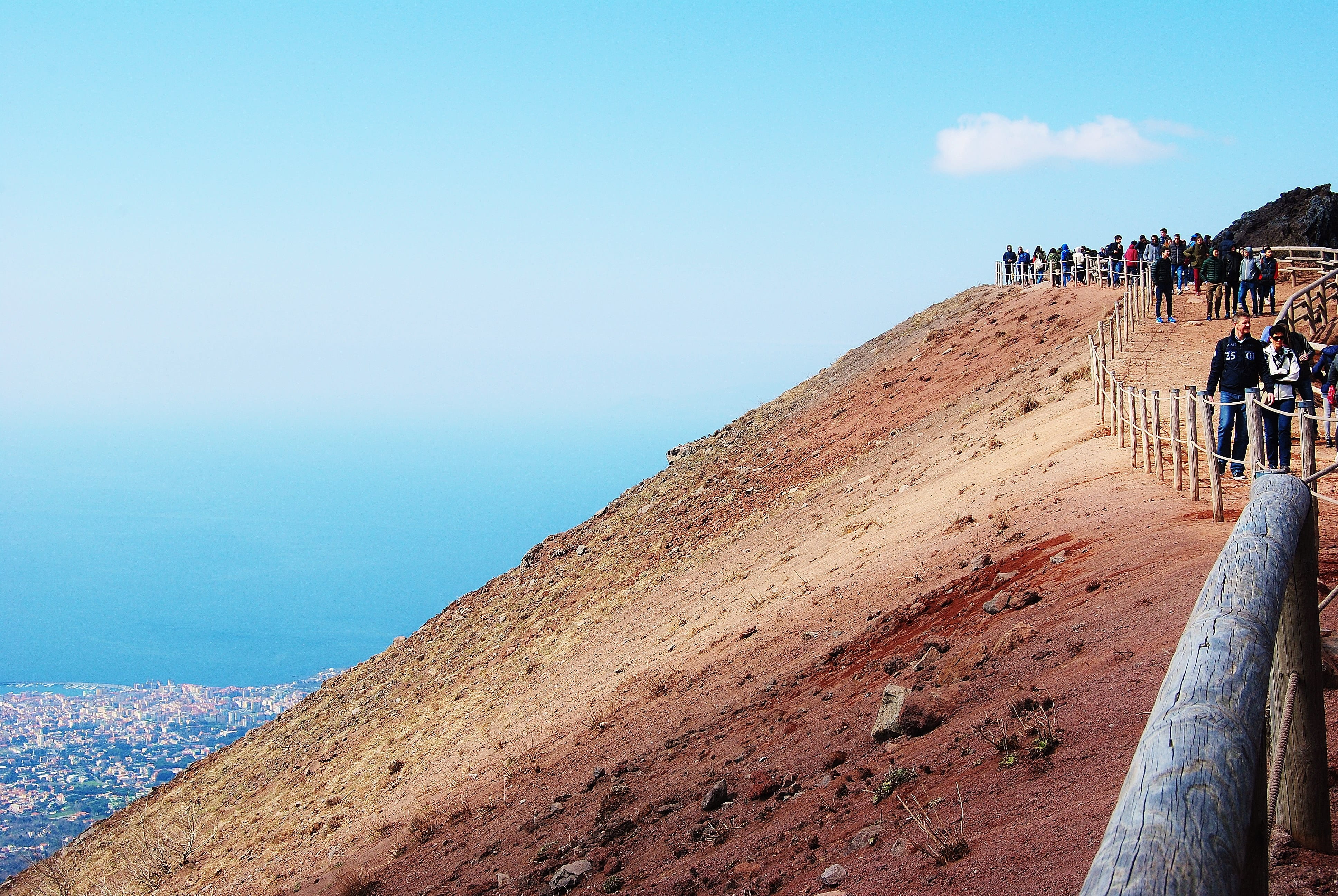 travel, outdoors, land, 4K, beauty in nature, real people, italy, nature, water, horizon over water, adult, women, mount vesuvius, sea, day, sky, group of people, HD Wallpaper