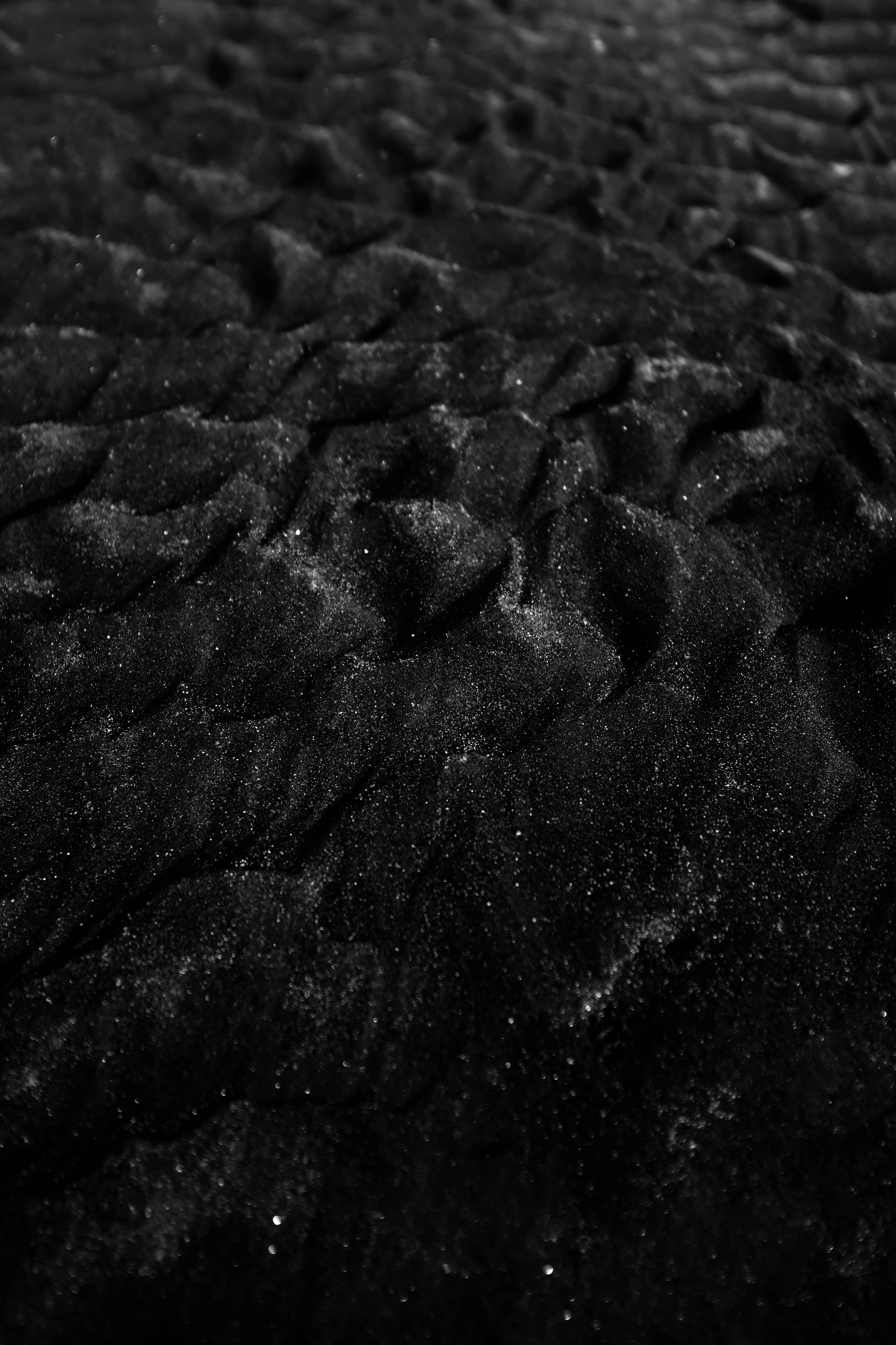 pollution, high angle view, sand, outdoors, wet, clothing, gray, close-up, tranquility, land, day, soil, water, 5K, plant, pants, rock, selective focus, Phone HD Wallpaper