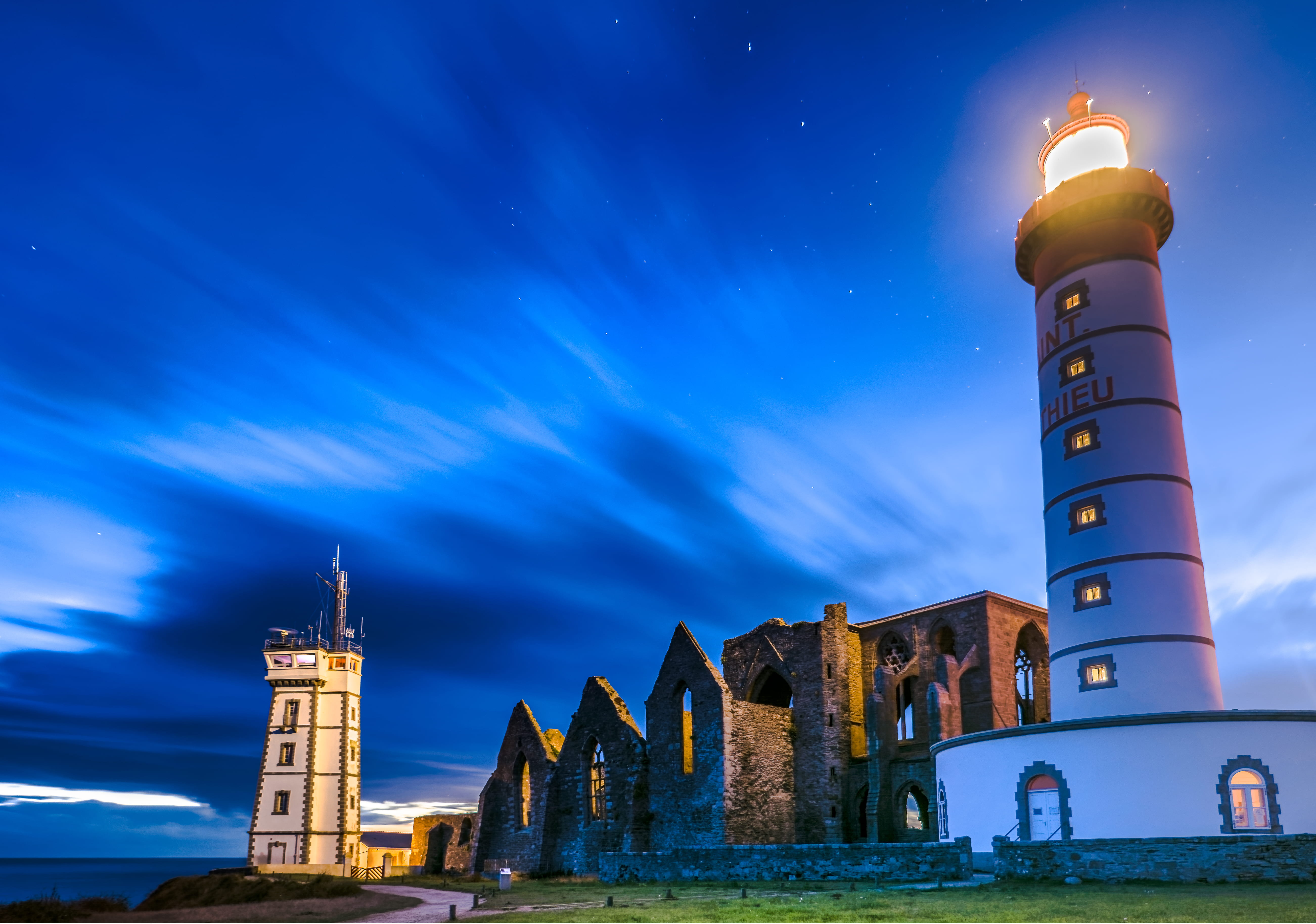 saint, sea, nature, mathieu, dusk, light, church, old building, pointe saint mathieu, night shot, phare, travel destinations, building exterior, abbaye, HD Wallpaper