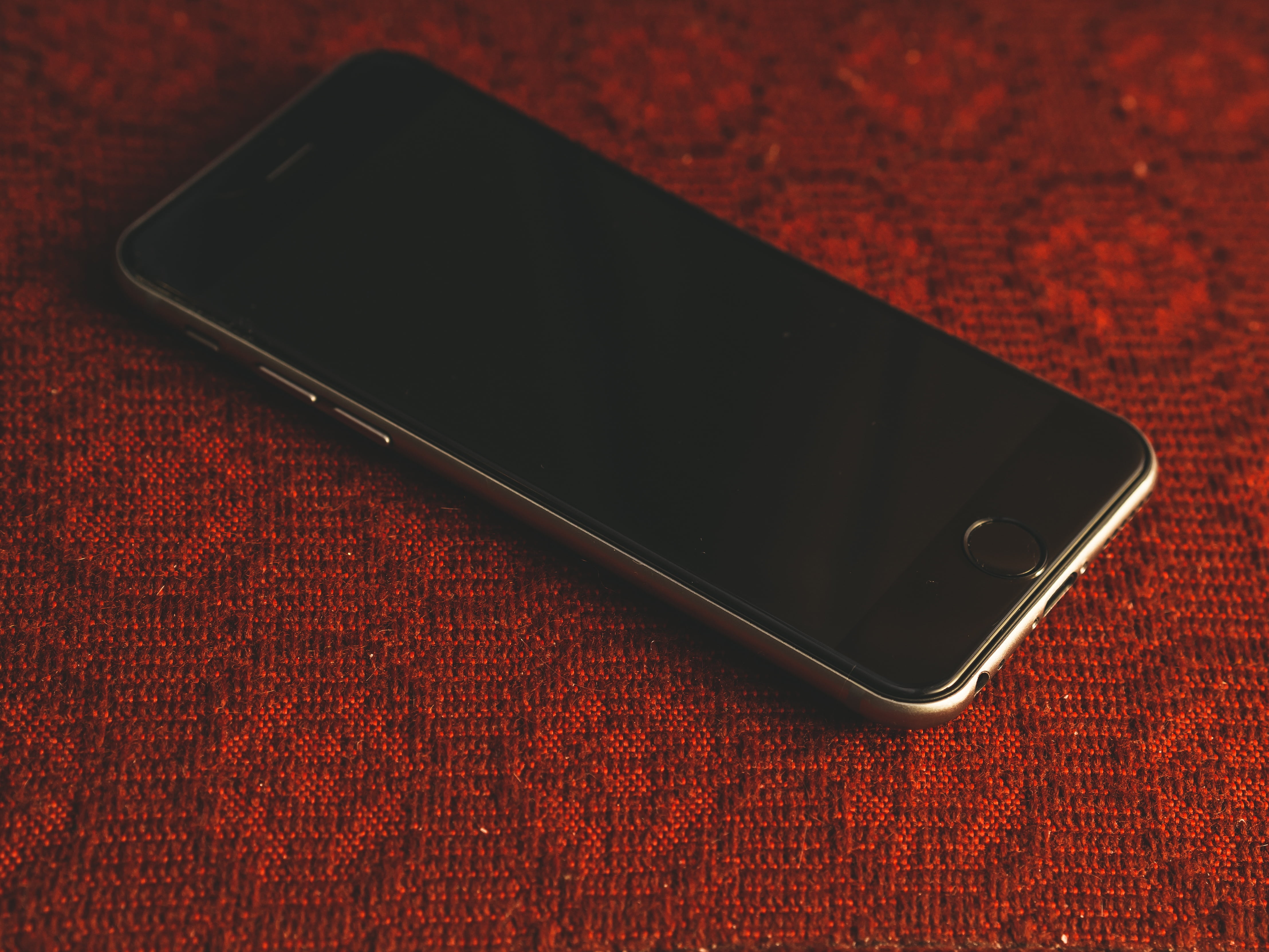 indoors, gadget, still life, blue, icloud, red, background, 4K, icon, portable information device, apple, touch, internet, high angle view, wireless Technology, HD Wallpaper