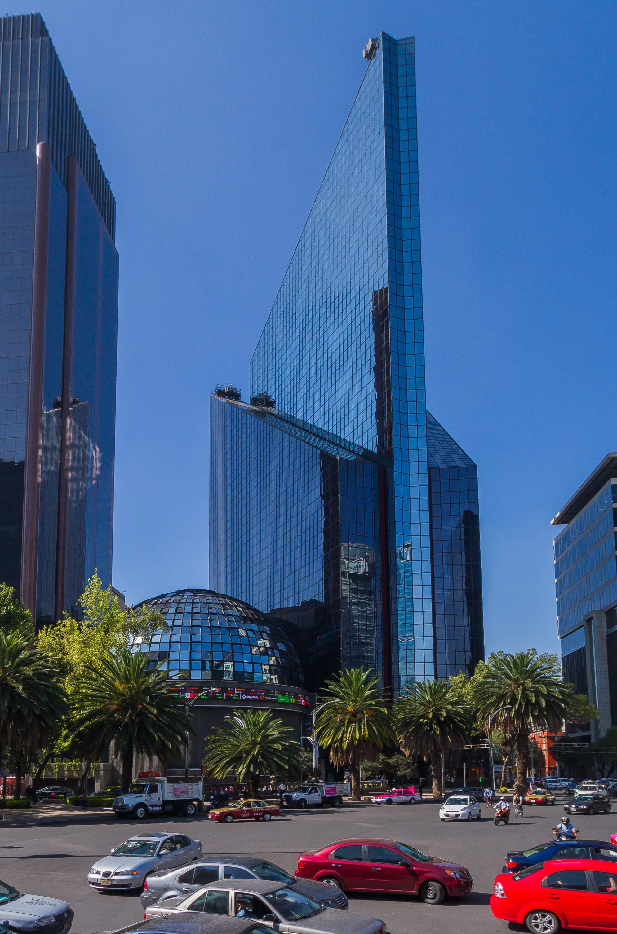 transportation, tower, motor vehicle, mode of transportation, urban, travel, street, bolsa mexicana de valores, nature, office, built structure, 2K, architecture, Phone HD Wallpaper