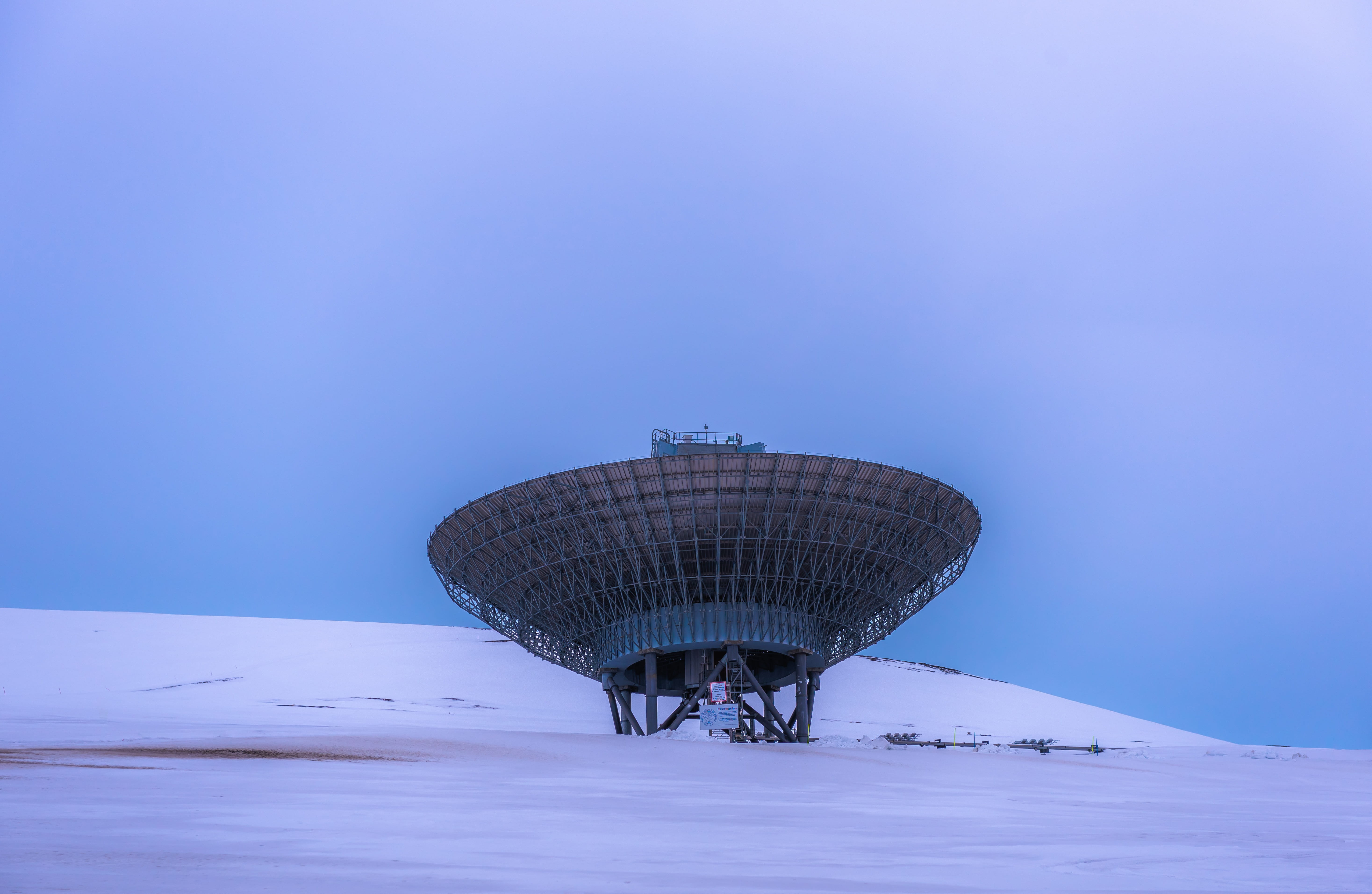 environment, 5K, antenna, cold temperature, no people, tranquility, landscape, outdoors, winter, copy space, land, svalbard, snow, built structure, architecture, HD Wallpaper