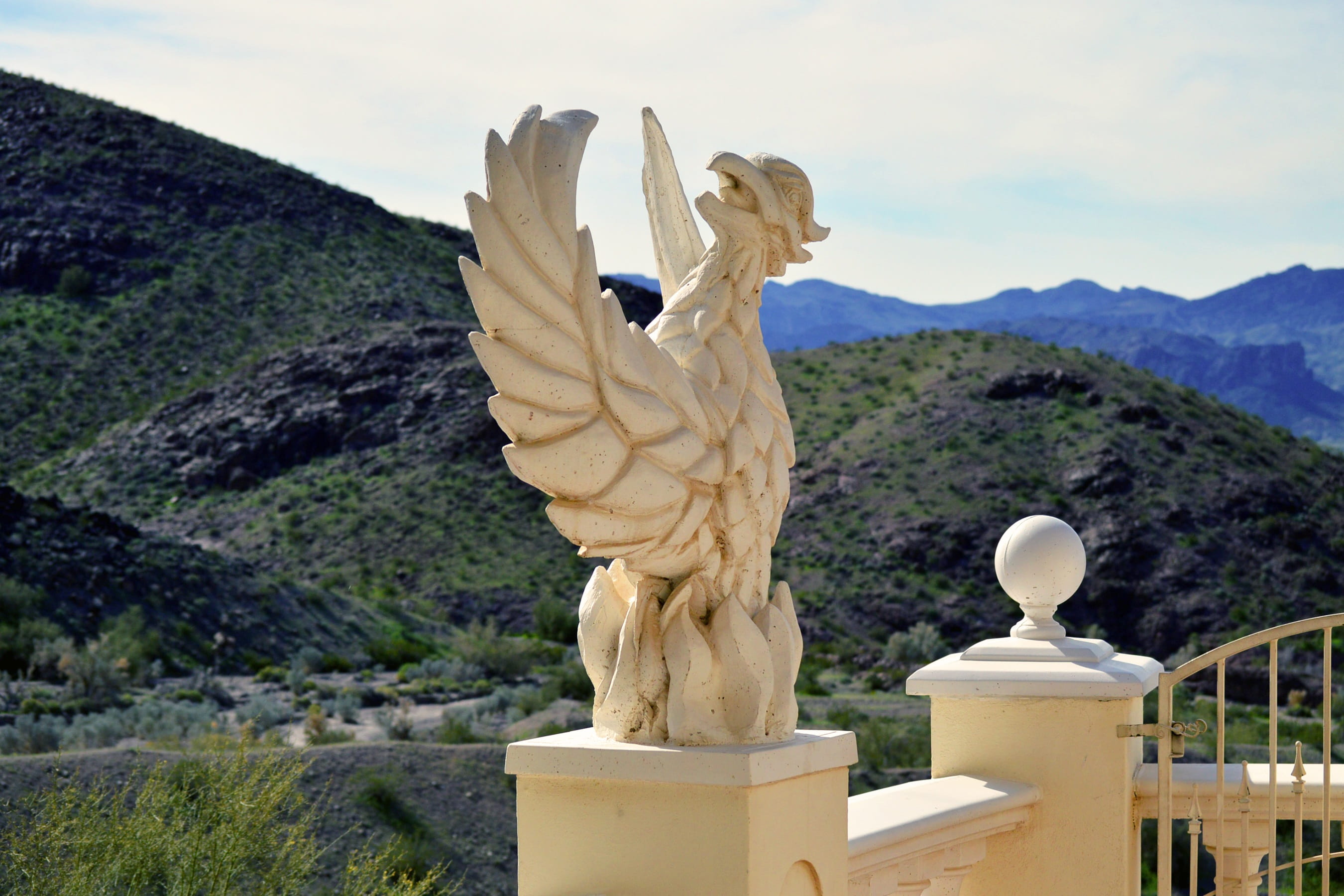 decoration, figure, representation, human representation, day, craft, no people, sculpture, mountain, lake havasu, 2K, phoenix, mold, angel, male likeness, HD Wallpaper