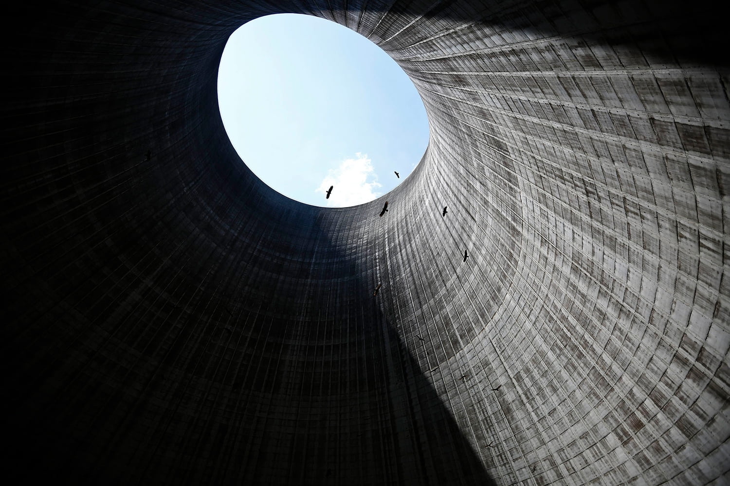 cloud - sky, built structure, sunlight, blue, dome, Alabama, low angle view, shape, abandoned, USA, directly below, outdoors, building exterior, circle, HD Wallpaper