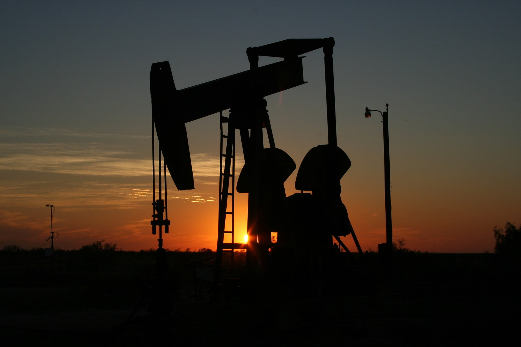 sillhouette, scenics - nature, weather, fuel and Power Generation, monahans, unrecognizable person, men, west texas, stratosphere, clouds, sky, view, tranquil, HD Wallpaper