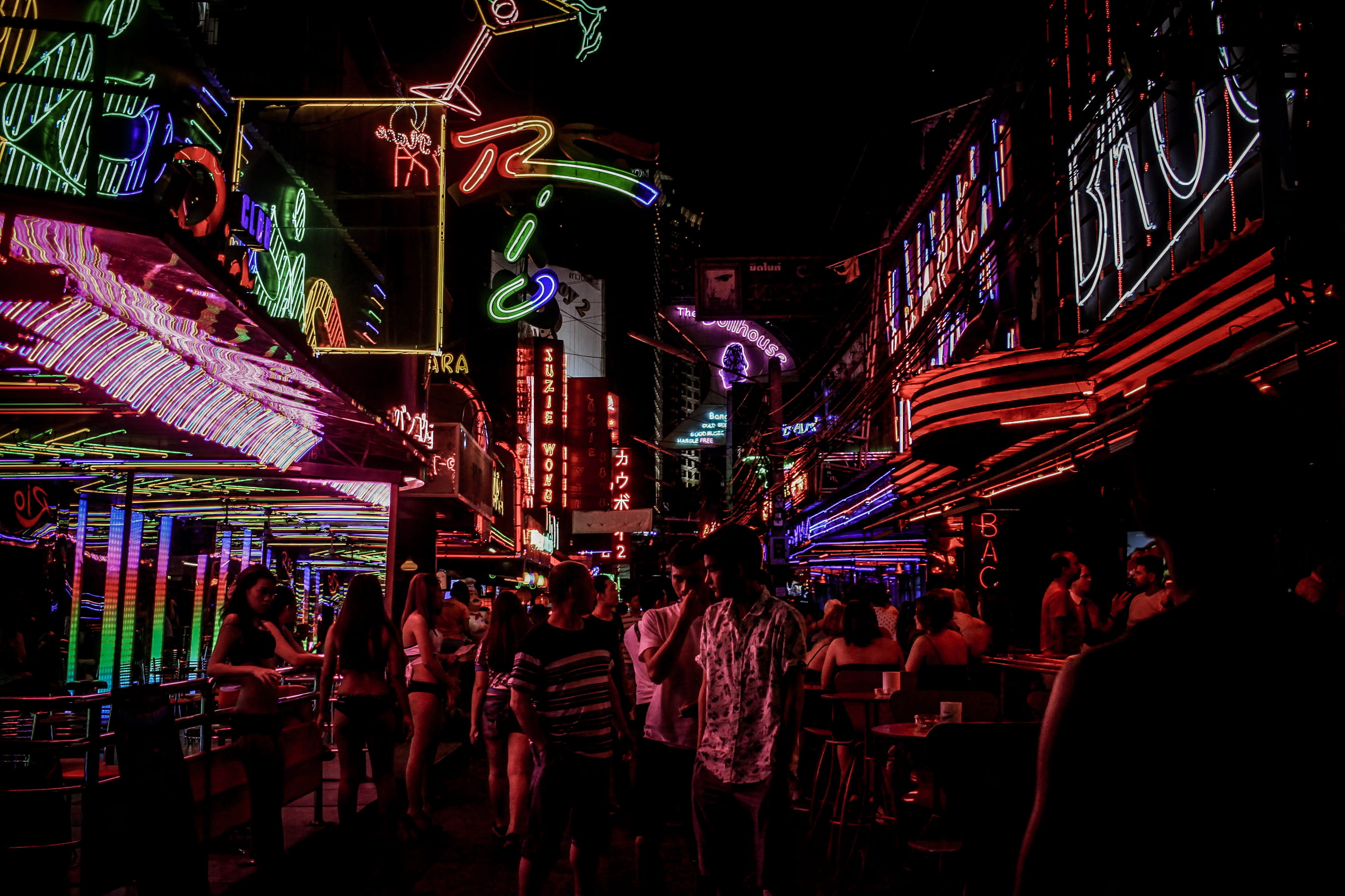 crowd, women, silhouette, night, neon light, building, lifestyles, light, city life, standing, leisure activity, real people, bangkok, neon sign, illuminated, HD Wallpaper