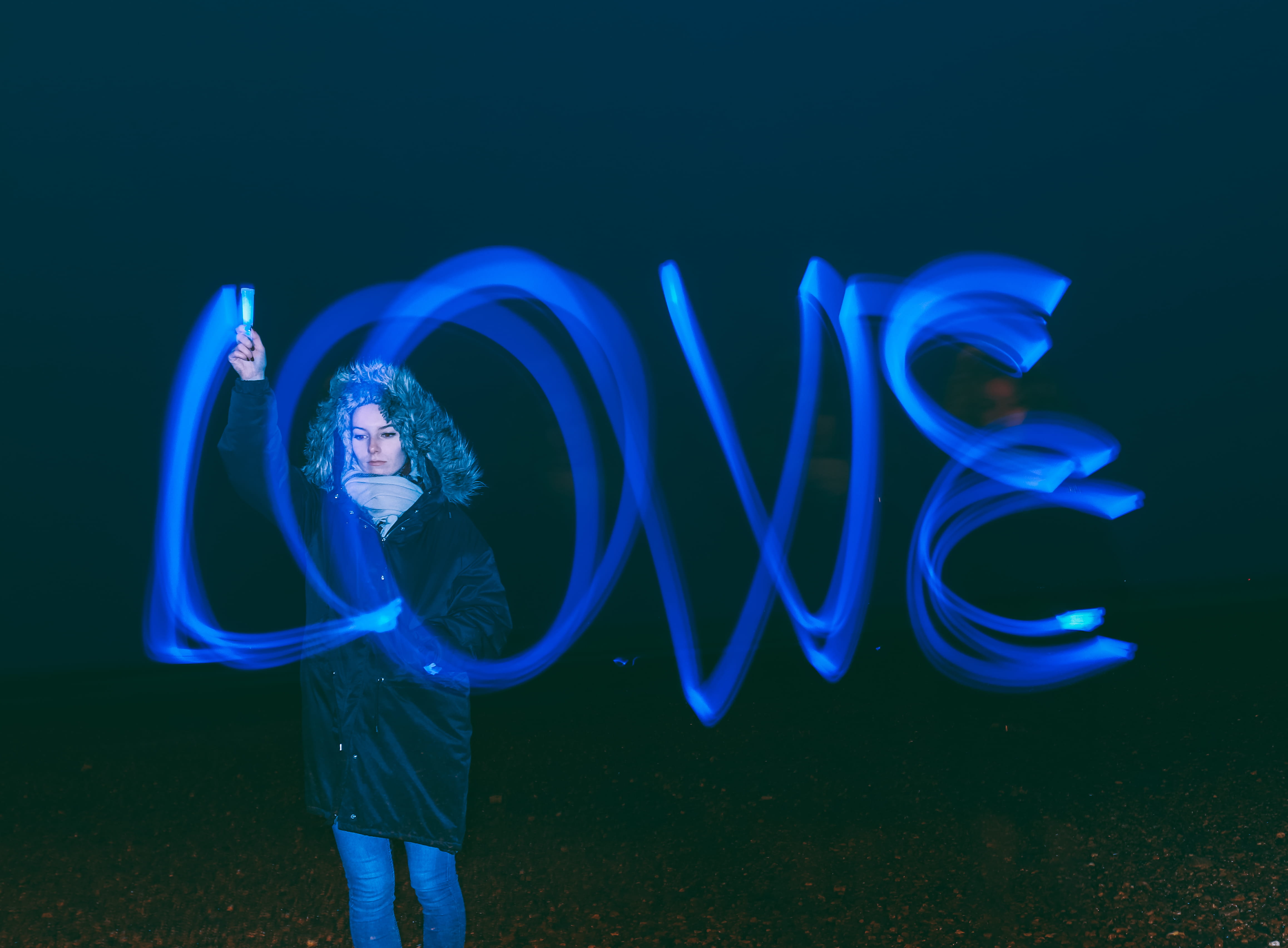 light, 4K, pen, creativity, front view, celebration, illuminated, men, nature, time, light trail, neon, leisure activity, happiness, photography, light painting, HD Wallpaper