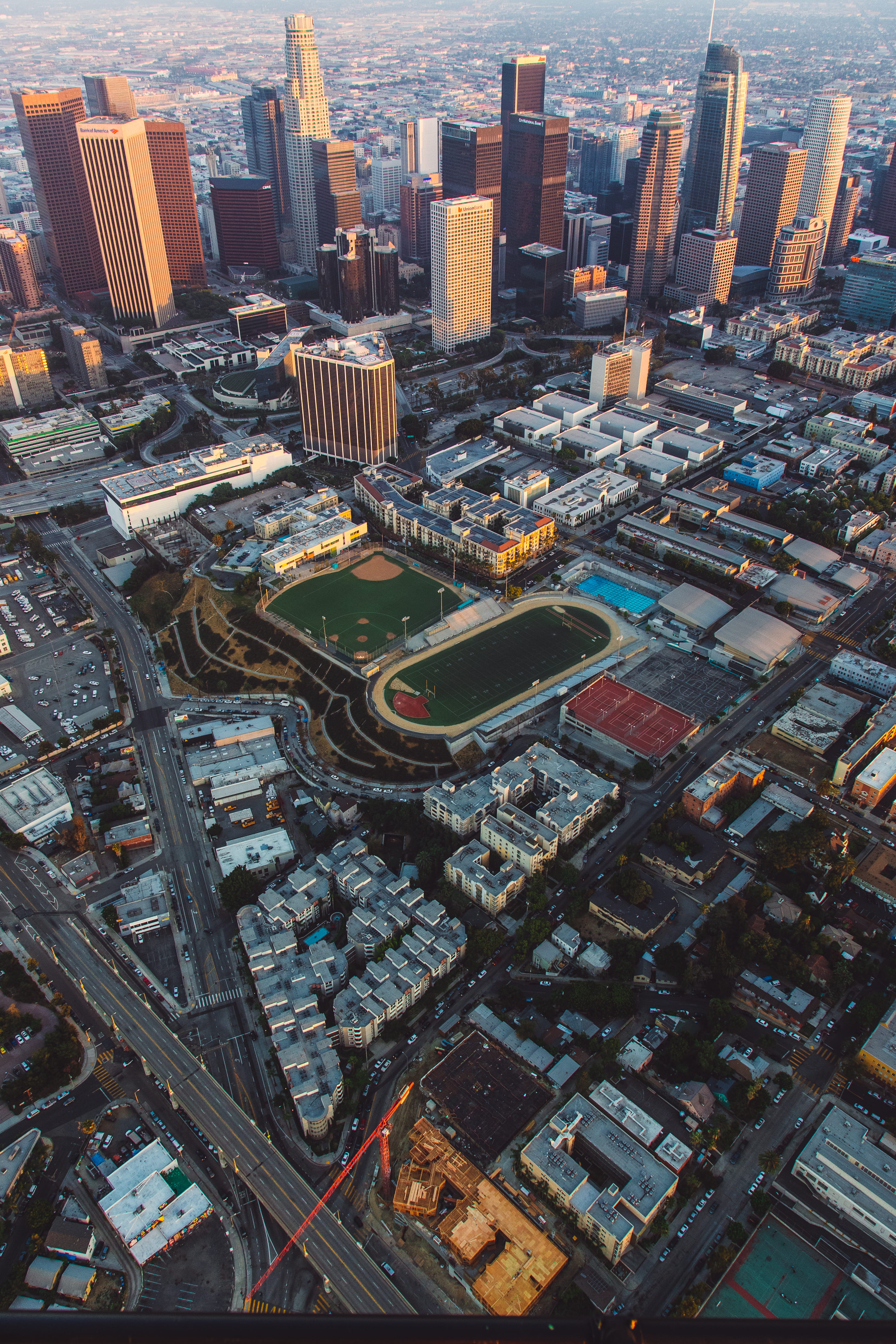 city, financial district, ballpark, modern, skyline, helicopter shot, helicopter ride, baseball, skyscraper, aerial, building exterior, photo, los angele, Phone HD Wallpaper
