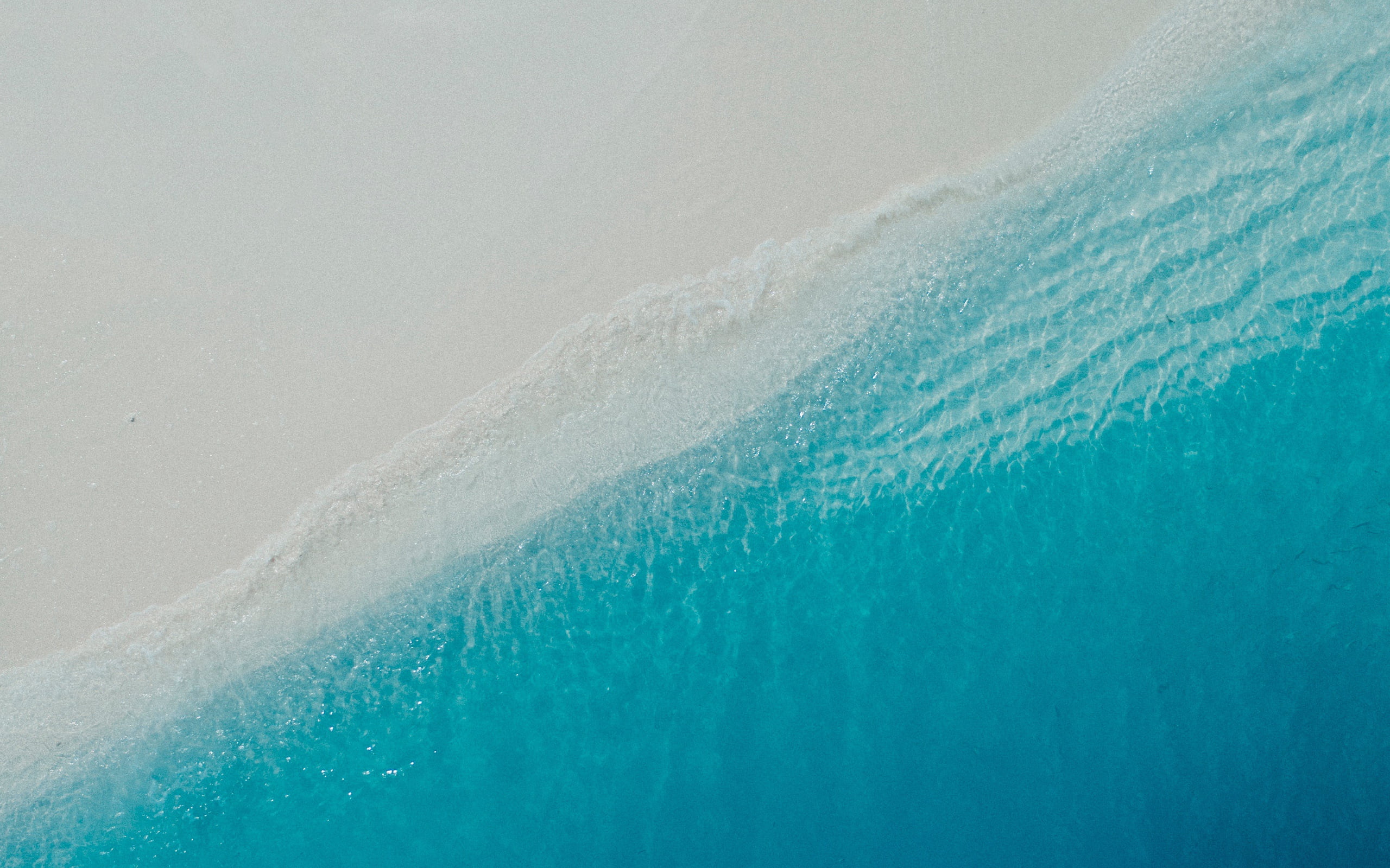 water, the view from the top, wave, sand, 2K, beach, summer, shore, sea, HD Wallpaper