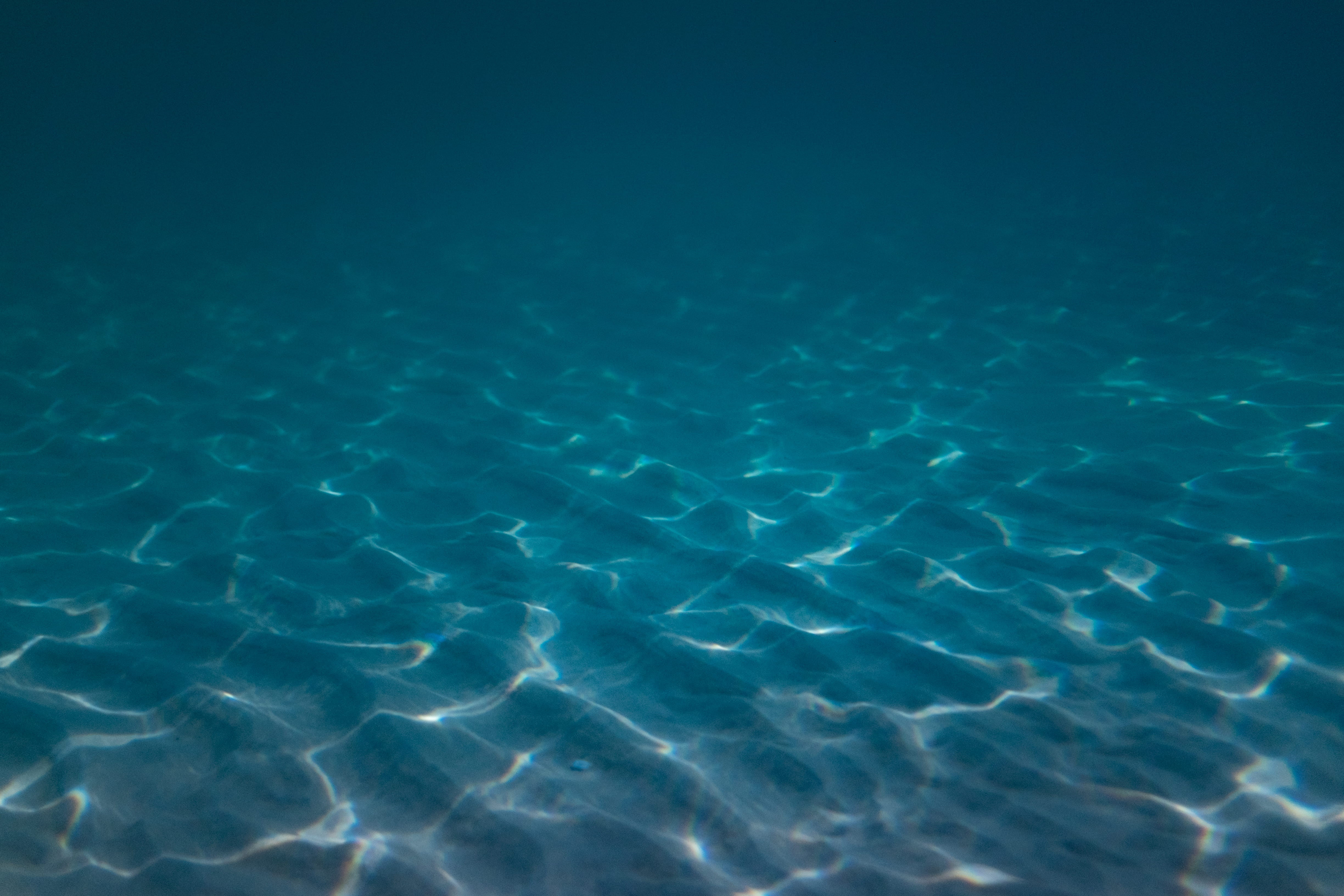 color Image, reflection, vacations, blue, textured Effect, tranquil Scene, textured, ripple, prisma, no People, backgrounds, pattern, wet, sand, liquid, HD Wallpaper