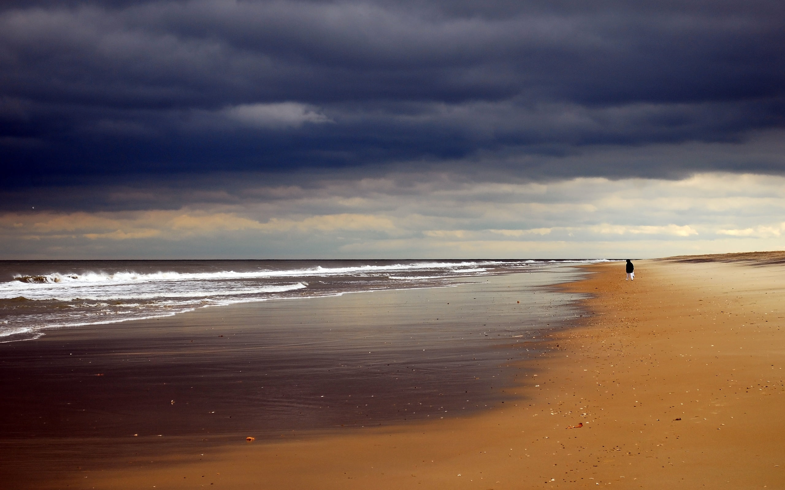 motion, sky, no People, surf, wave, cloudy, person, coastline, storm, coast, seascape, tranquility, color Image, tide, overcast, waters Edge, horizon, beach, HD Wallpaper