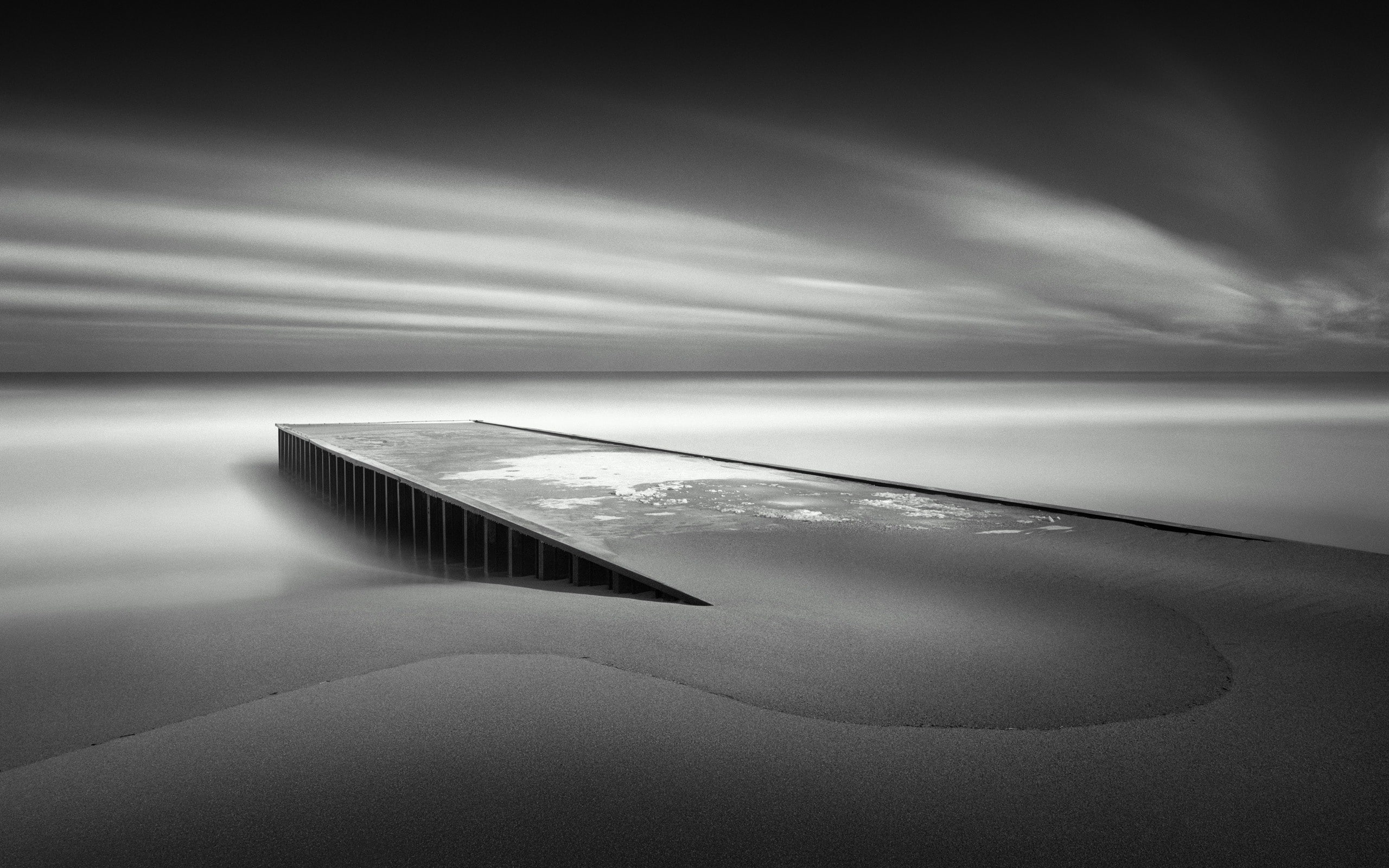 nature, clouds, minimalism, gray, sea, landscape, coast, horizon, monochrome, pier, beach, long exposure, wooden surface, water, 2K, sand, HD Wallpaper