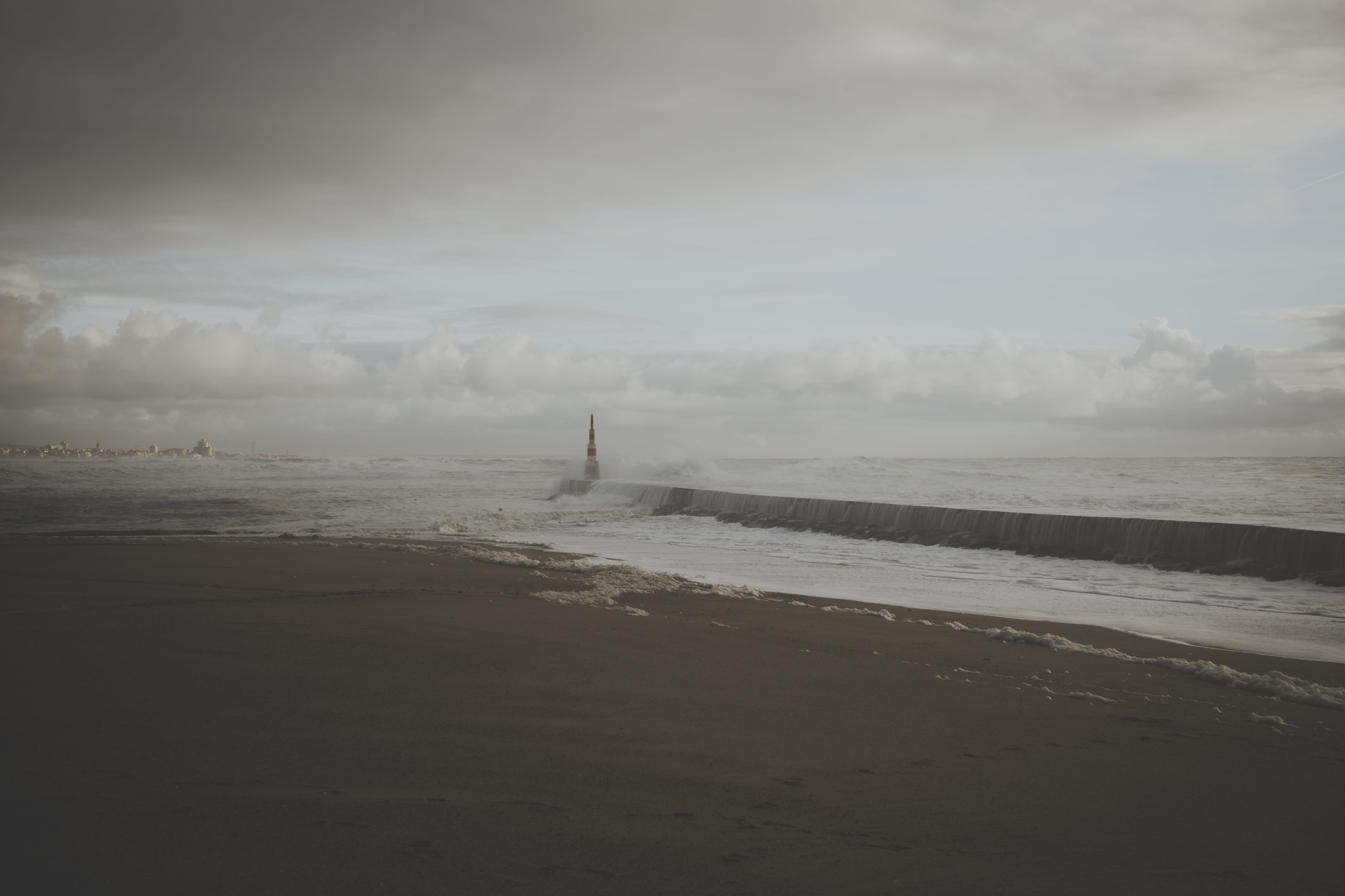 ocean, bad weather, seascape, waves, environment, horizon, cloud - sky, minimal, non-urban scene, tranquility, outdoors, portugal landscape, minimal landscape, HD Wallpaper