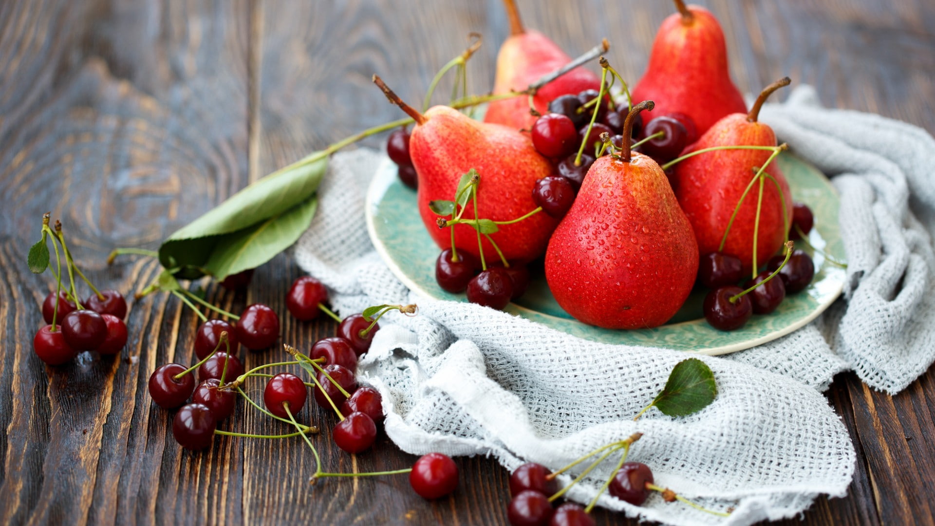 pears, 1080P, wooden surface, food, cherries (food), water drops, fruit, HD Wallpaper