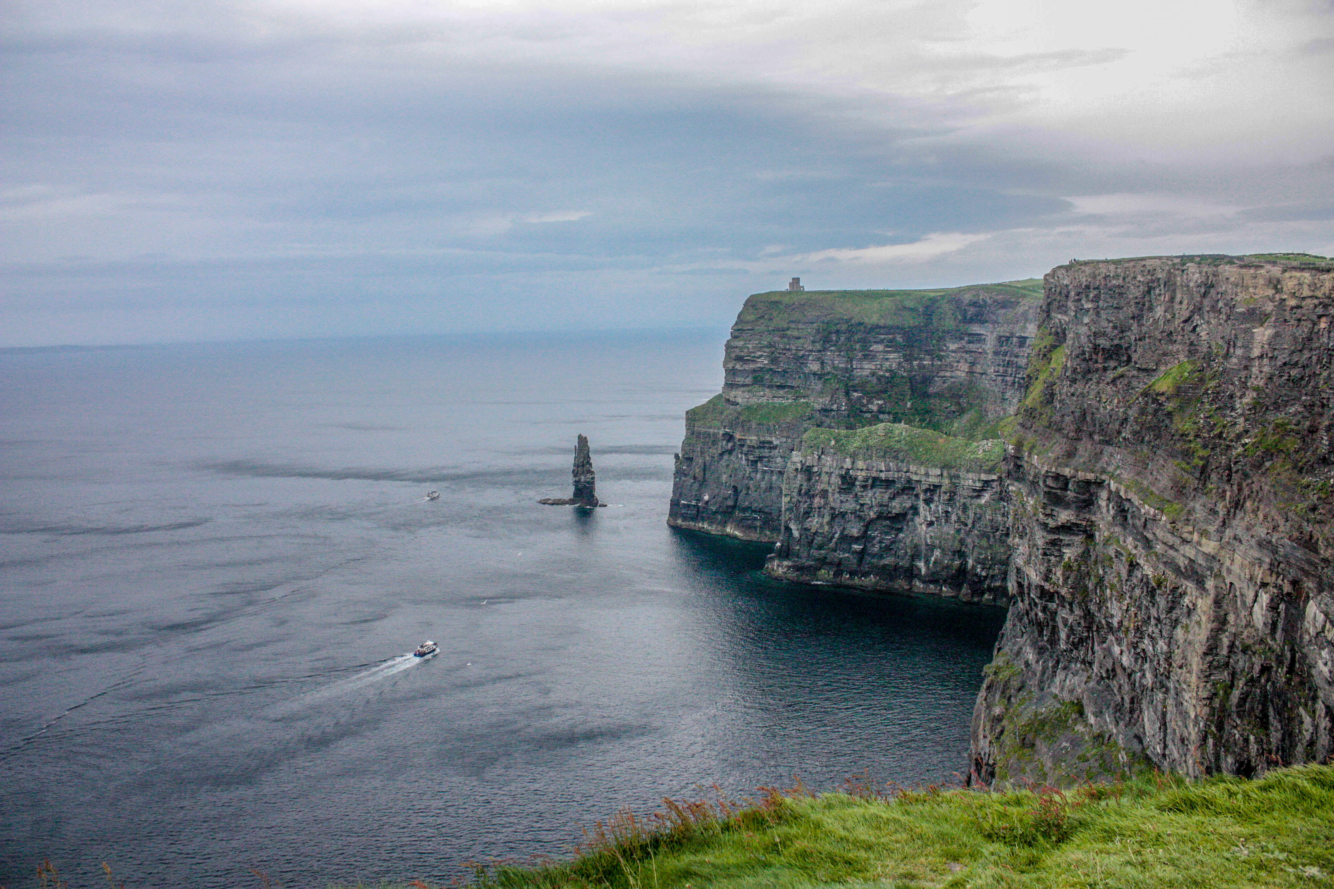 water, rock - object, coastline, county, scenics - nature, beach, nature, solid, moher, eroded, landscape, tranquil scene, 4K, bay, europe, boat, no people, HD Wallpaper