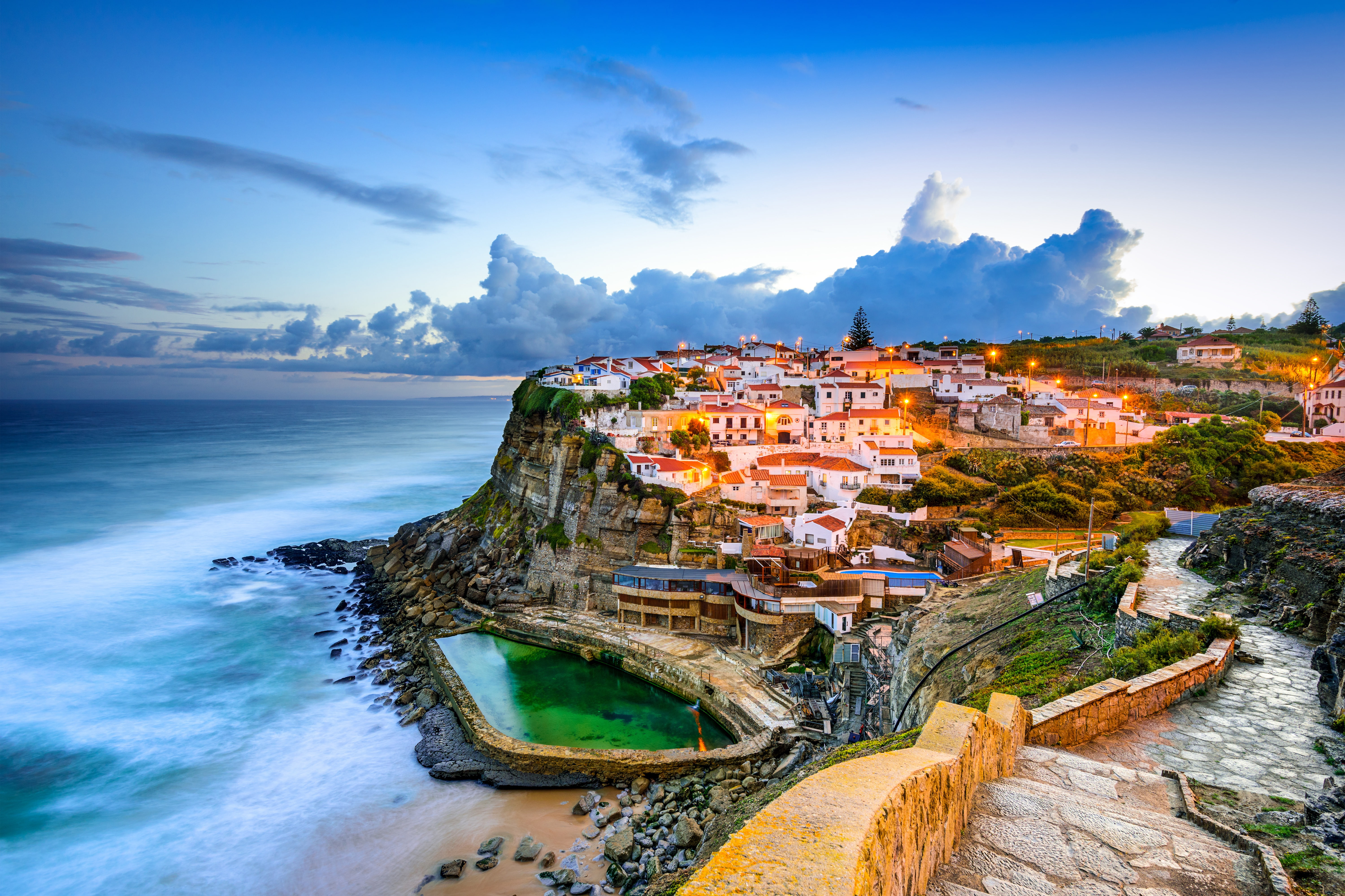 residential district, nature, beauty in nature, land, Clouds, sea, beach, gray, no people, The evening, Azenhas do Mar, cloud - sky, Sintra, The Atlantic ocean, HD Wallpaper