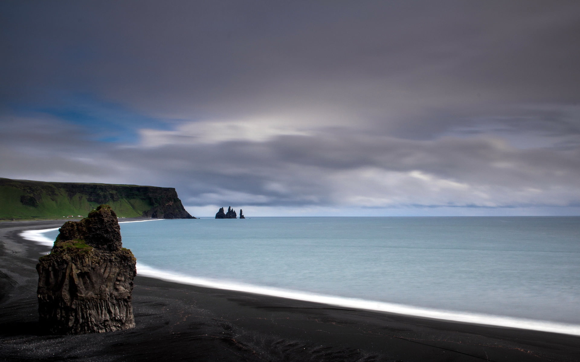beach, nature, water, Reynisdrangar, 1080P, landscape, beauty in nature, sky, formation, rock - object, rock, horizon, outdoors, tranquility, looking at view, HD Wallpaper