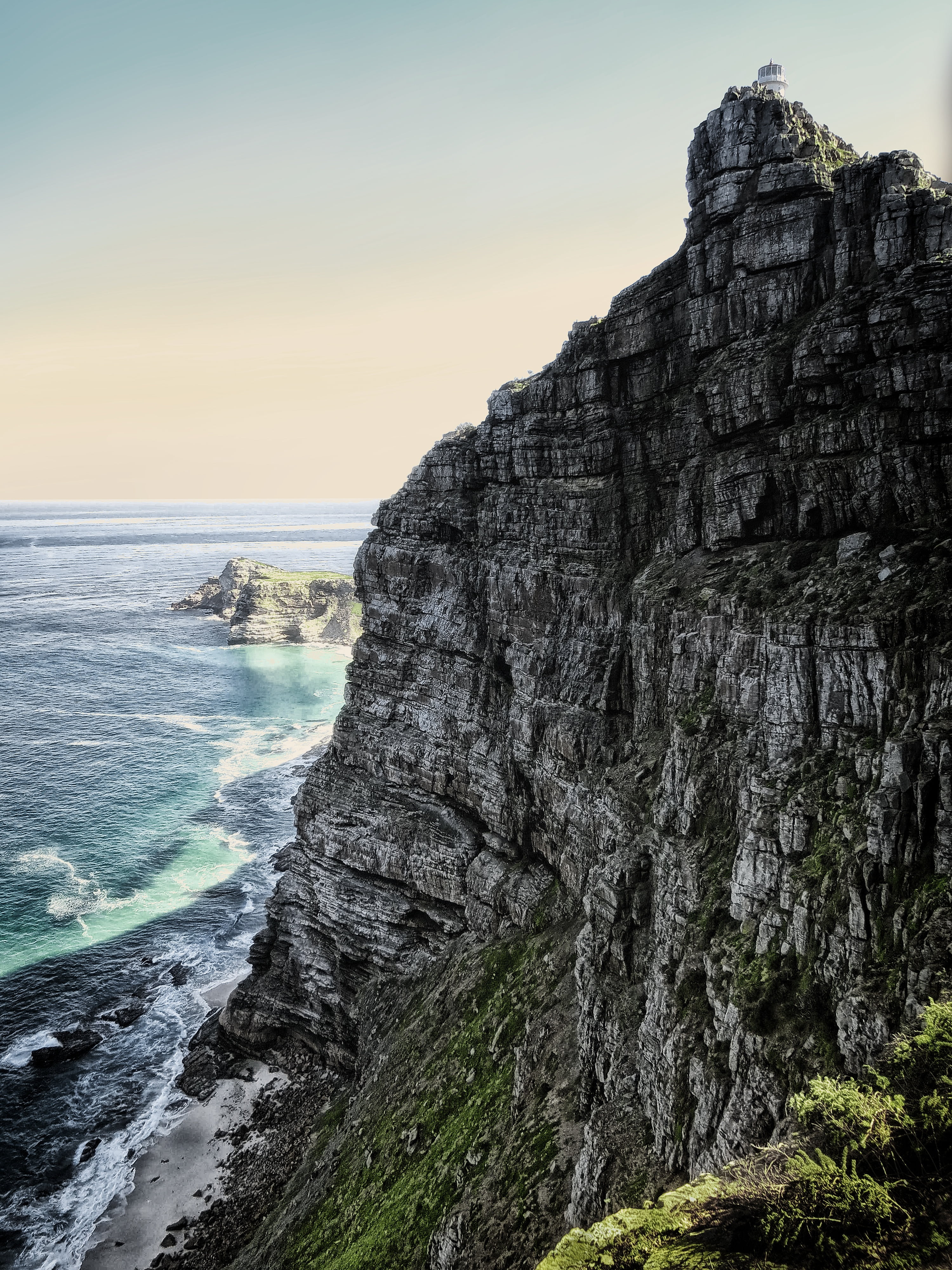 lighthouse, dover, no people, horizon, eroded, power in nature, peninsula, cape point, water, sky, ocean, cape of good hope, solid, rock, horizon over water, Phone HD Wallpaper