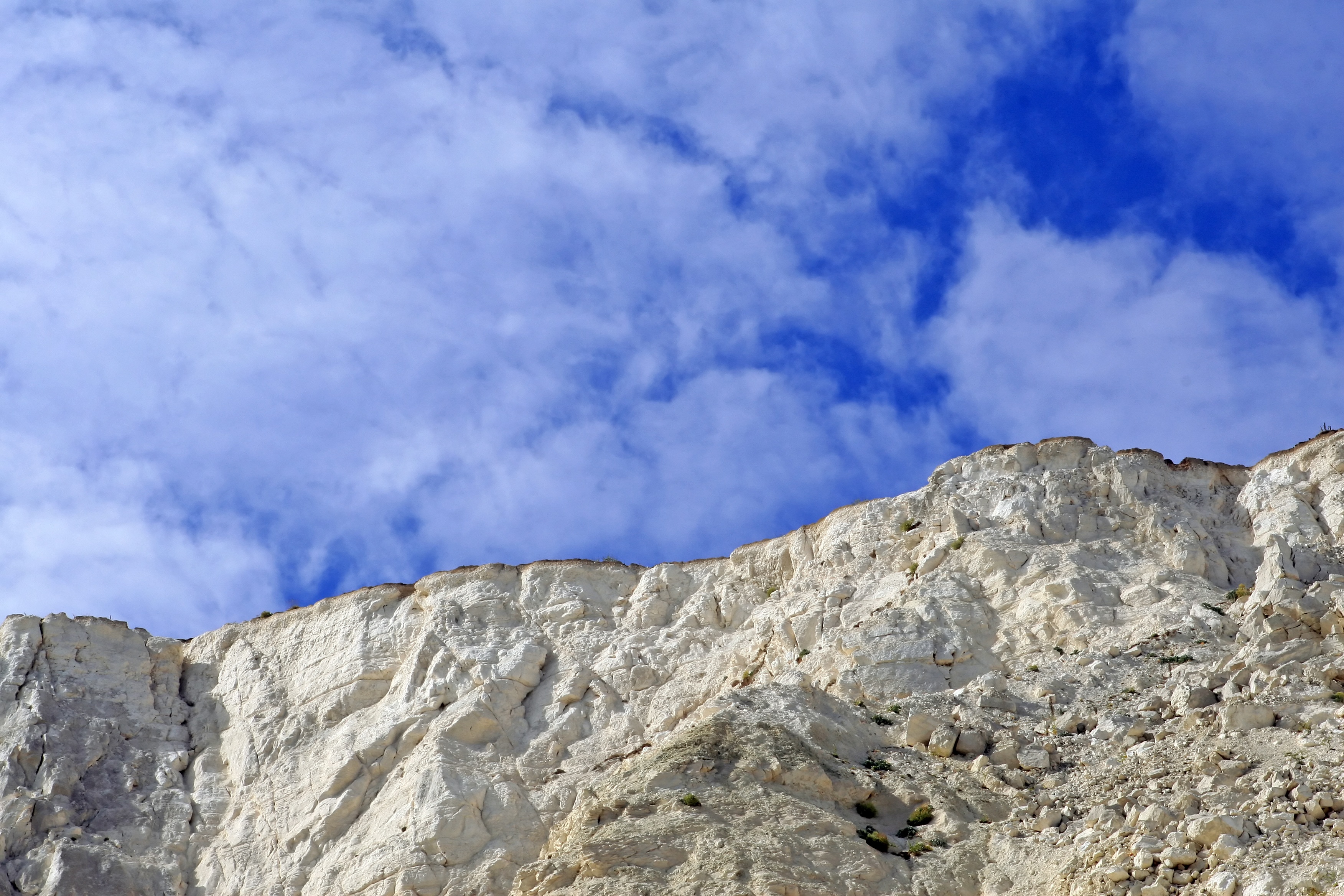 dover, jurassic, pebble, mountain, arid climate, coastal, eroded, stone, suicide, day, outdoors, holiday, shore, geology, tourism, coastline, physical geography, HD Wallpaper