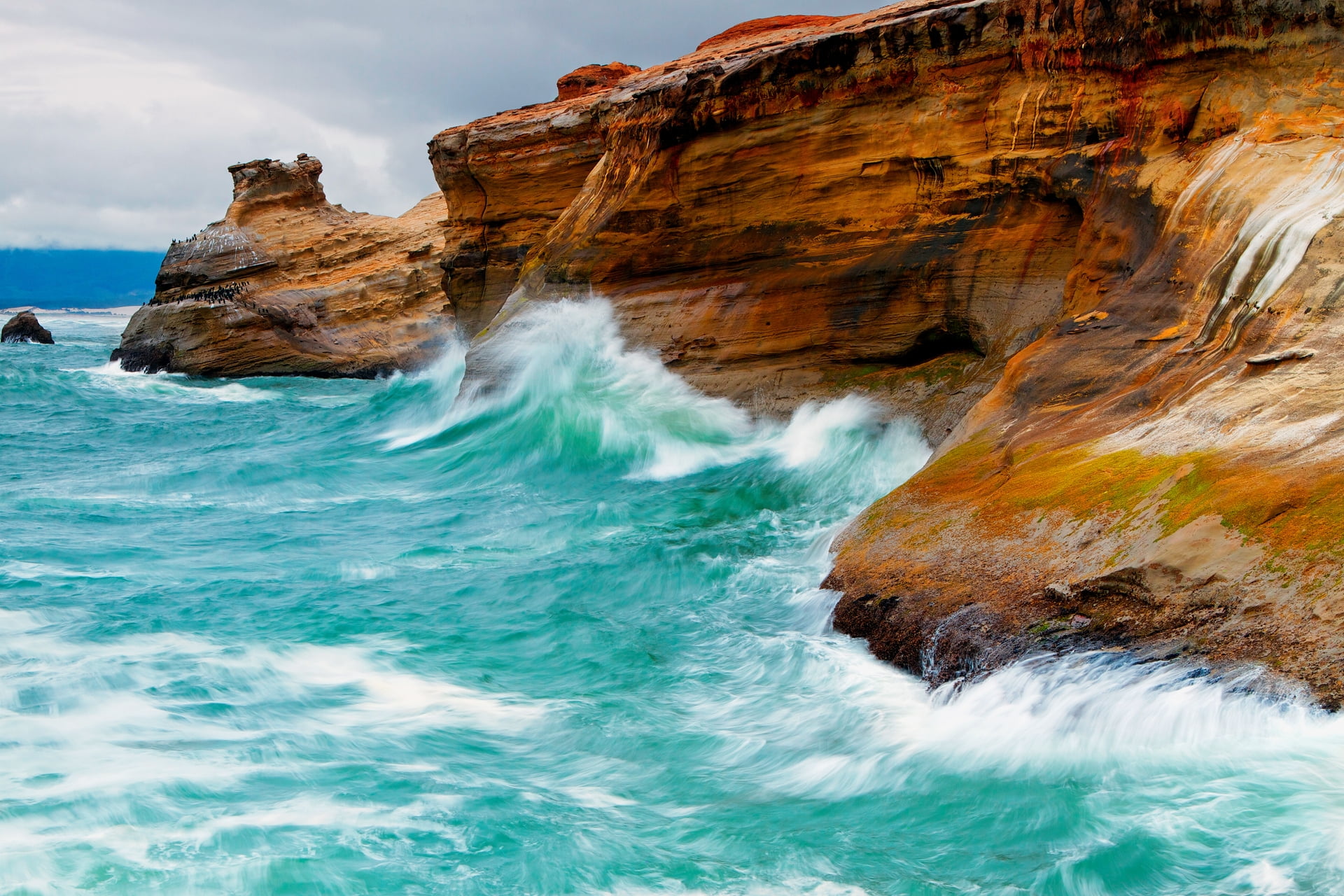 seascape, surf, great Ocean Road, scenics, eroded, bright, power in nature, rock, waterfront, victoria - Australia, pacific Ocean, flowing water, nature, HD Wallpaper