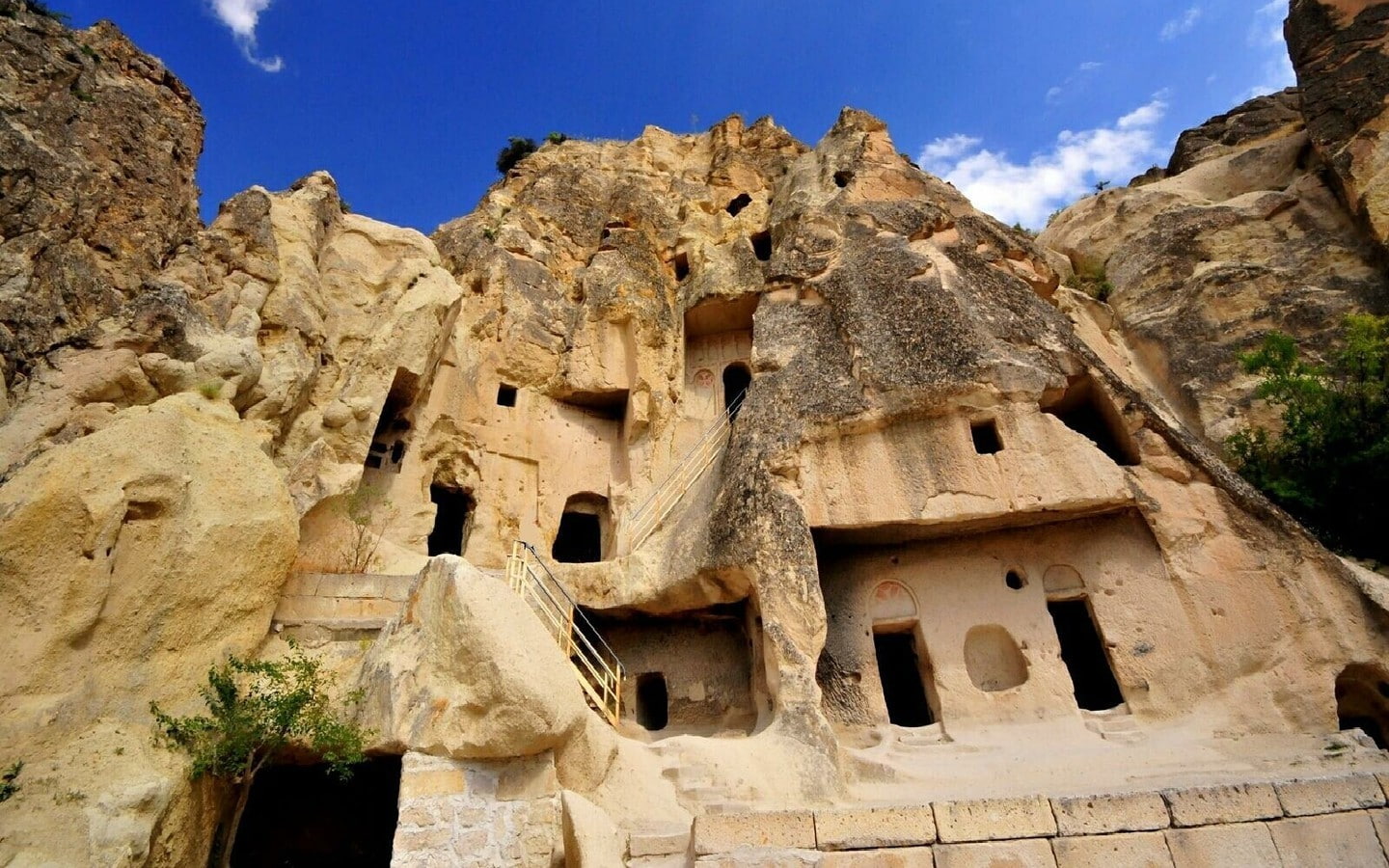 sky, ancient civilization, low angle view, no people, sunlight, rock formation, mountain, the past, old ruin, rock, outdoors, 720P, solid, Cappadocia, HD Wallpaper
