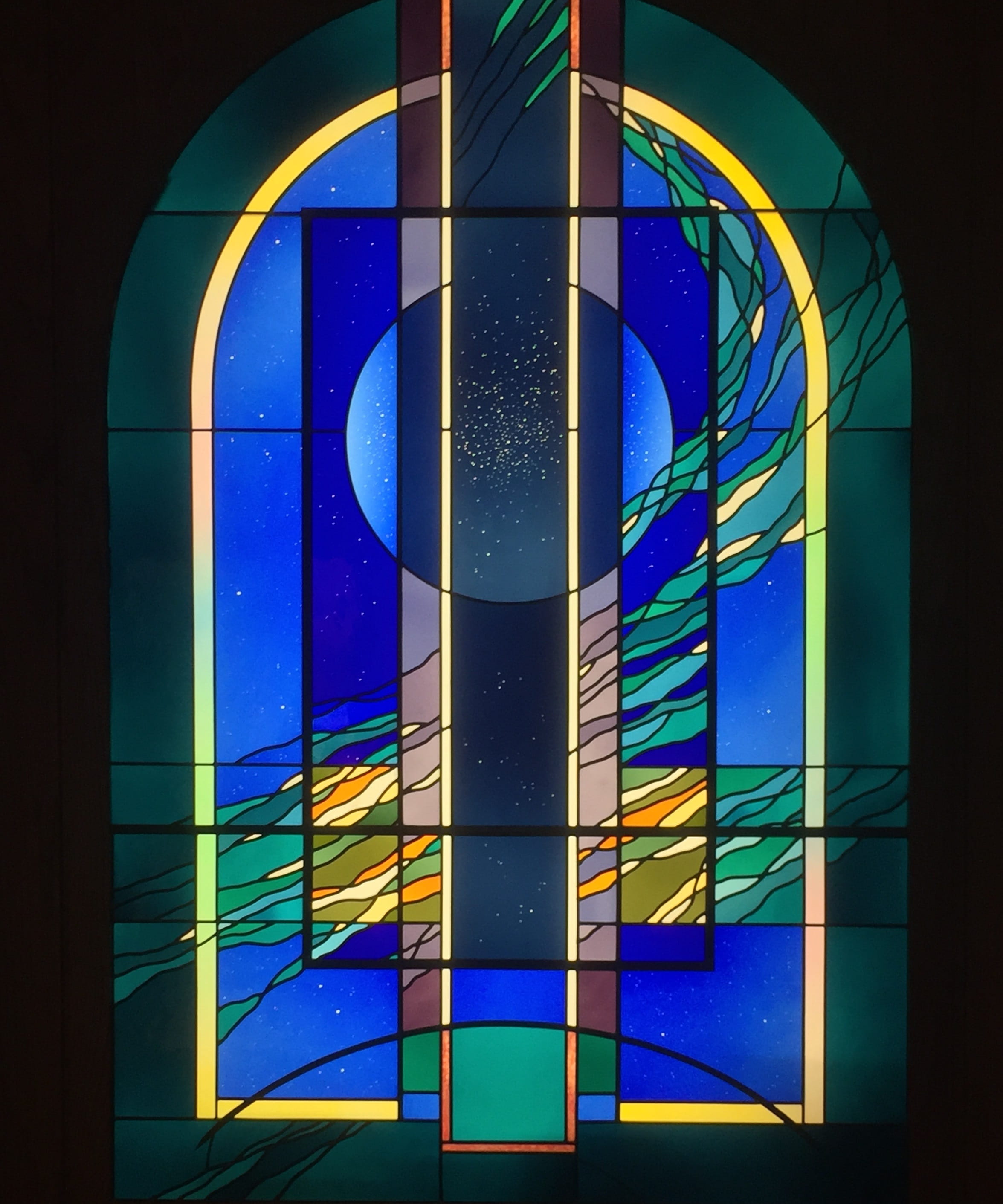 glass - material, easter sunday, architecture, shape, window, arched, religion, light, modern, blue, glass items, multi colored, easter, worship, glass, Phone HD Wallpaper