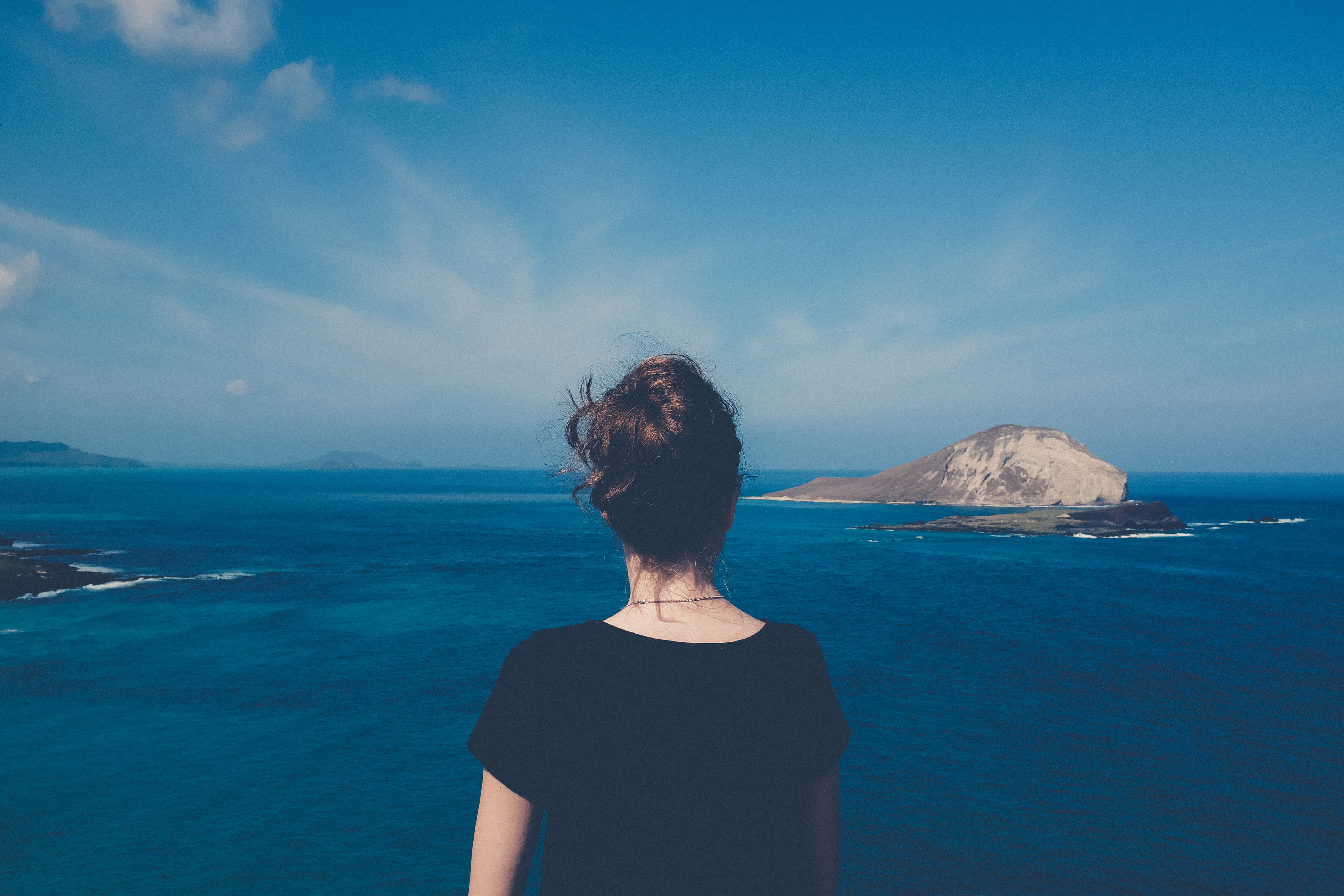 blue, people, caucasian, wears, summer, vacations, Woman, women, hair, beach, 4K, trip, nature, looking at view, a body, tranquility, sky, standing, land, HD Wallpaper
