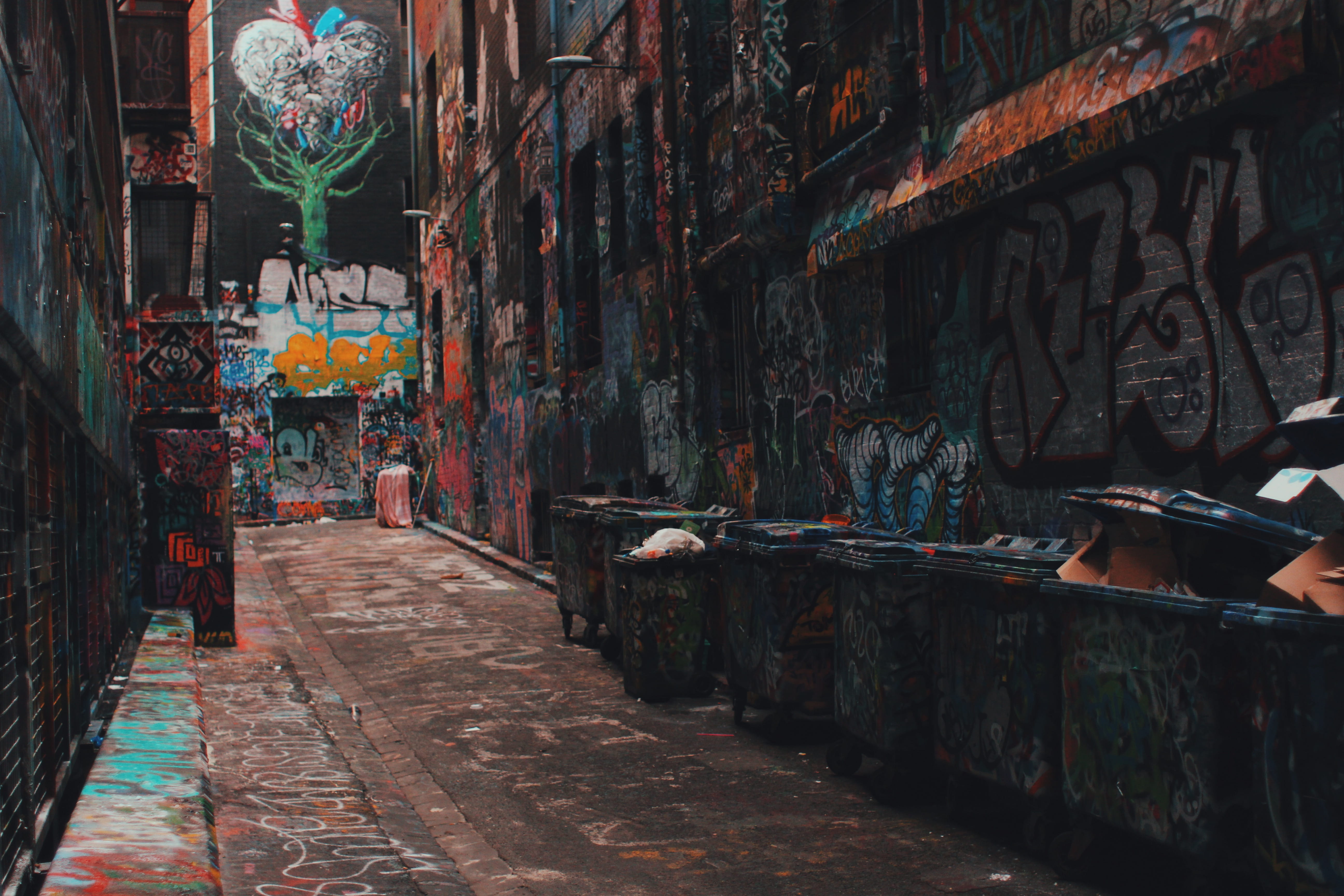 hosier lane, wall, art and craft, diminishing perspective, rubbish, the way forward, no people, alley, footpath, wall - building feature, built structure, HD Wallpaper