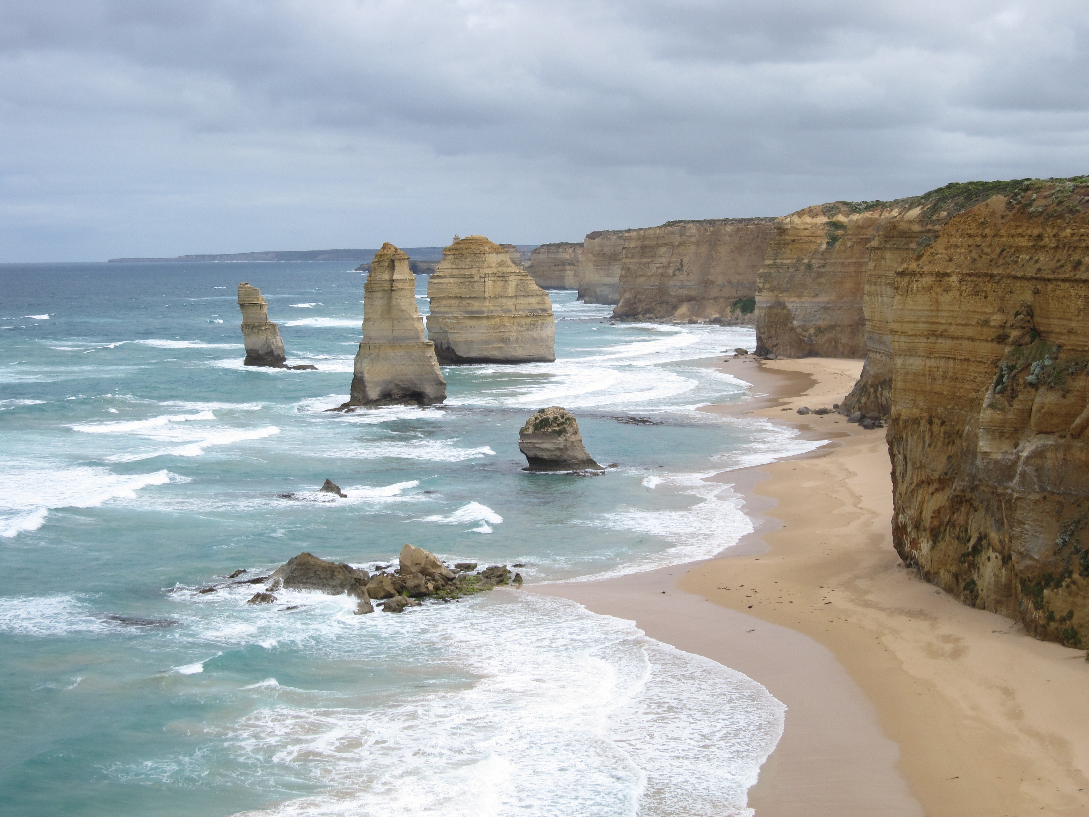 sea, rock, national park, great Ocean Road, wave, cliff, tranquility, idyllic, eroded, cloud - sky, motion, tranquil scene, nature, victoria - Australia, HD Wallpaper