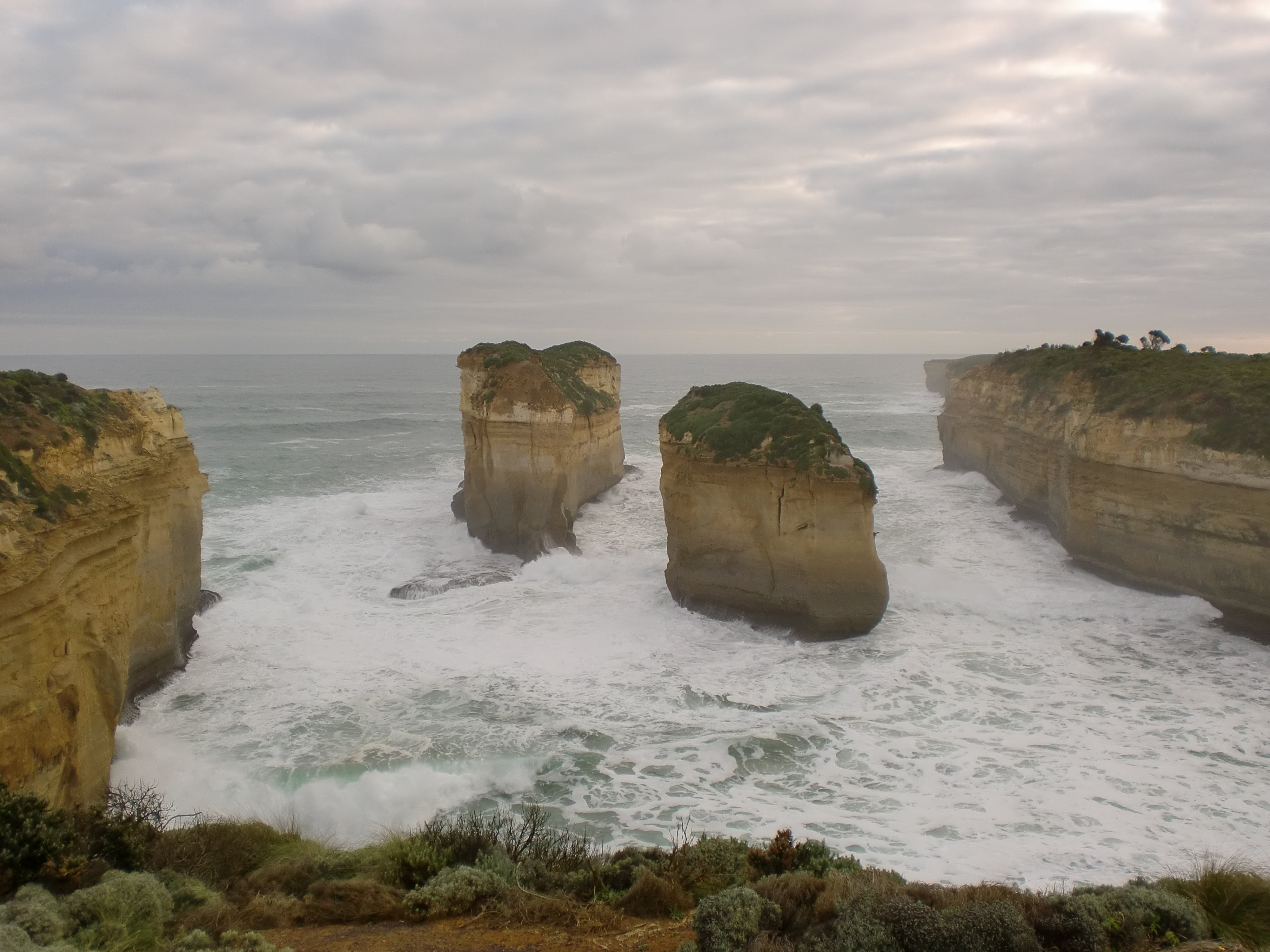 marine, water, atlantic Ocean, power in nature, coastal, no people, tranquility, twelve apostles, eroded, horizon over water, solid, flowing water, cliff, HD Wallpaper
