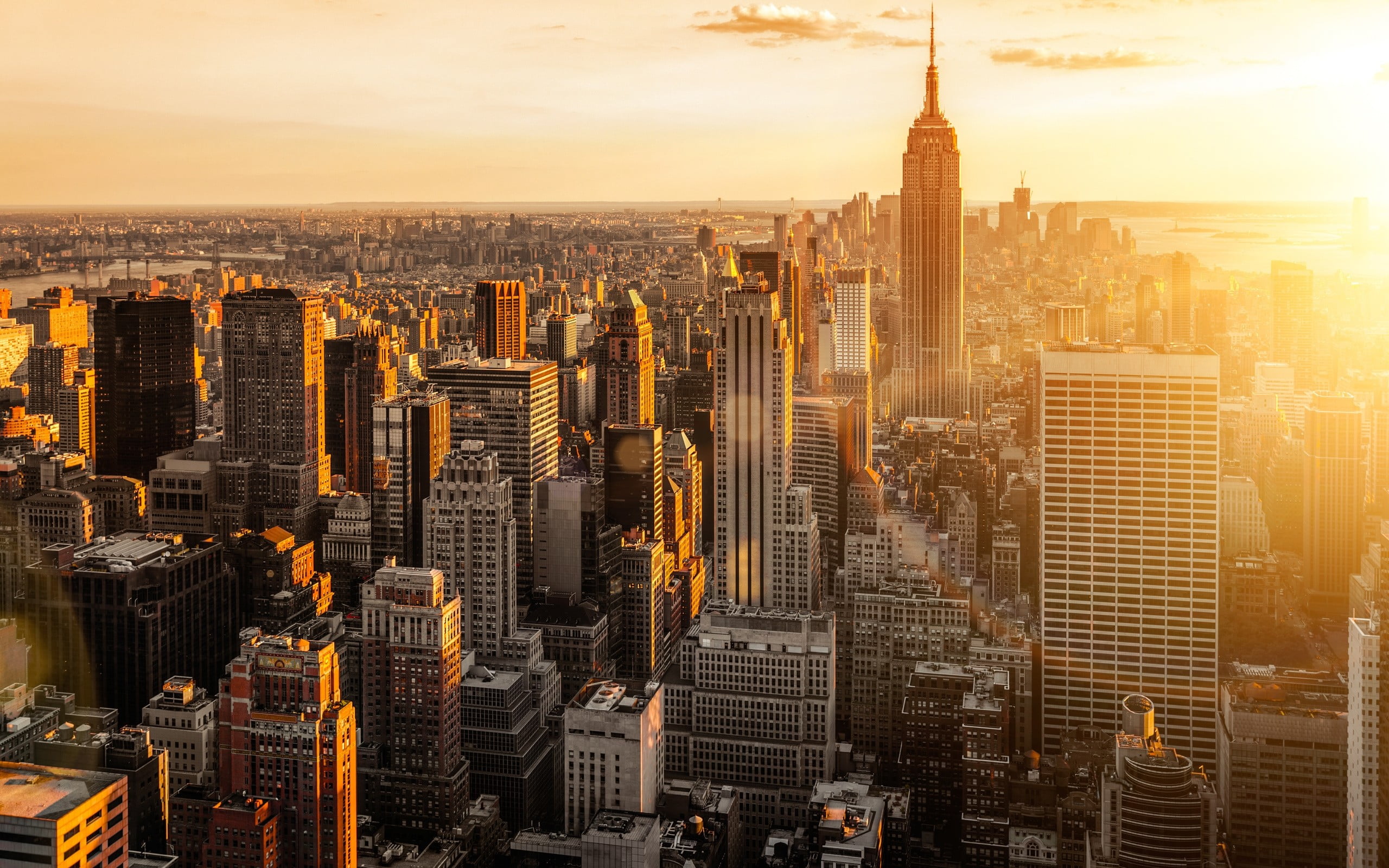 New York City, built structure, cityscape, spire, tower, financial district, crowd, tall - high, architecture, 2K, york, building exterior, modern, city, HD Wallpaper