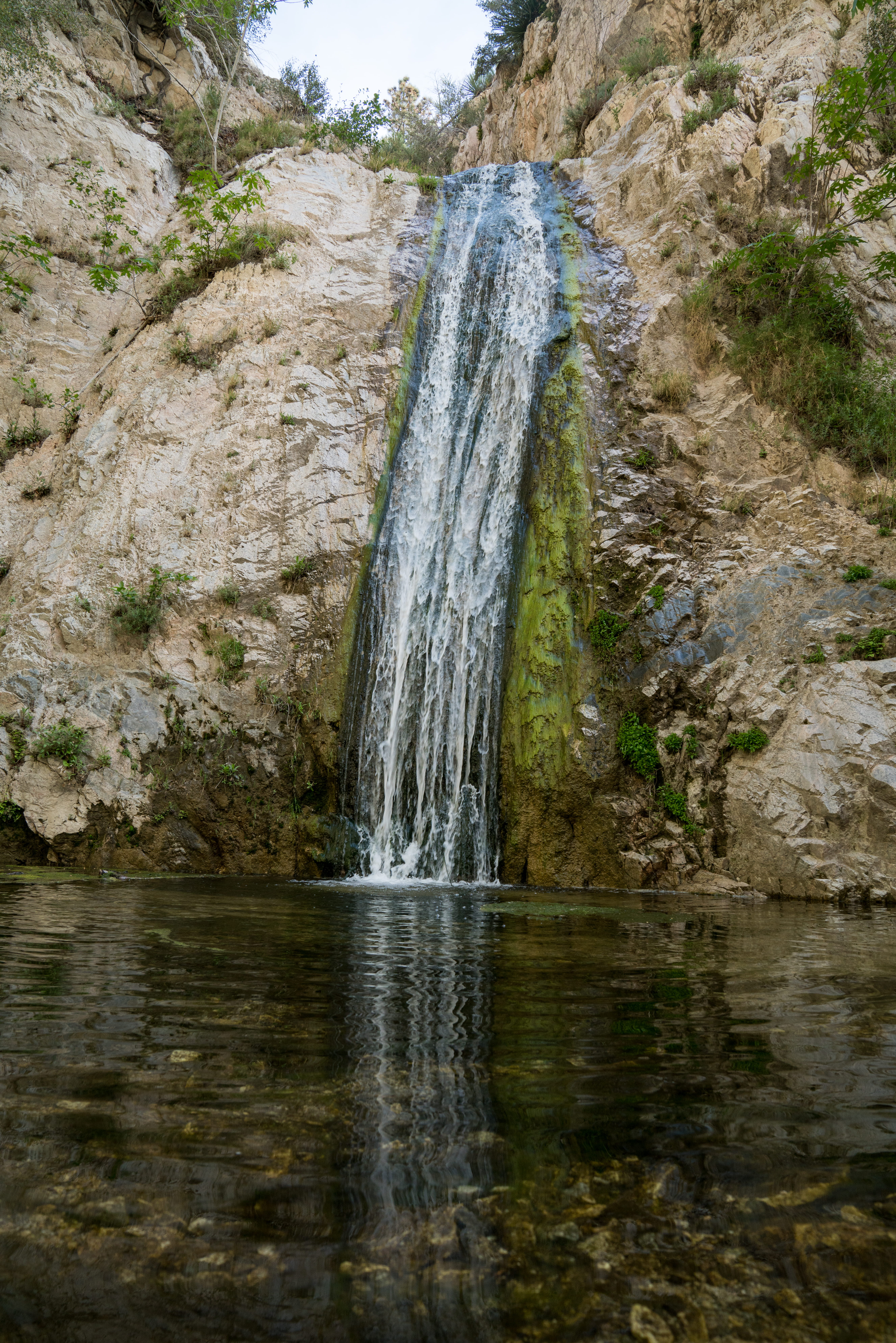 solid, lake, no people, landscape, white water, la, exploring, los angeles, waterfront, power in nature, falling water, waterfall, flowing water, formation, Phone HD Wallpaper