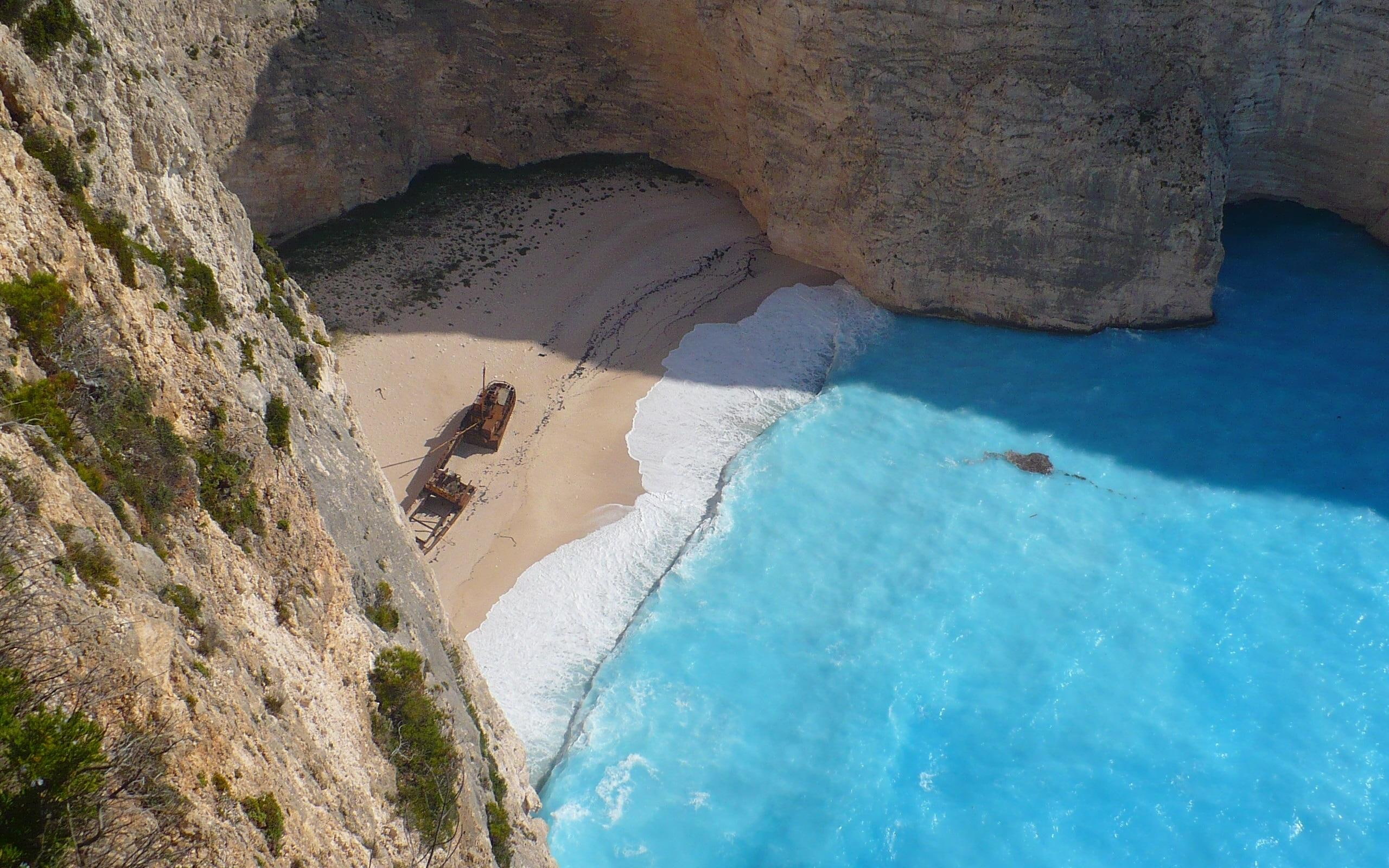 ocean, navagio, beach, nature, blue, ship, view, 3d and abstract, 2K, beaches, cliff, HD Wallpaper