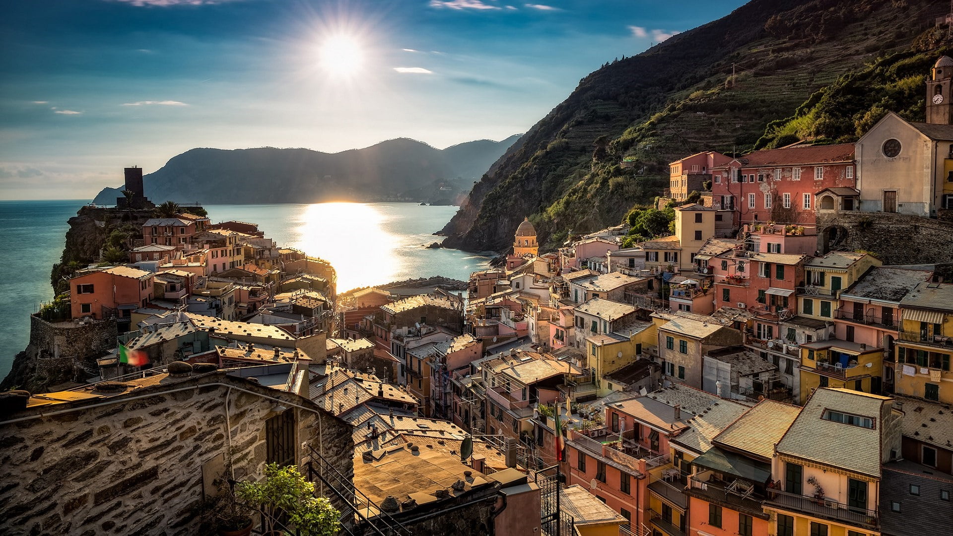 community, residential district, building, europe, crowd, historic site, town, 1080P, vernazza, landmark, cinque terre, townscape, architecture, high angle view, HD Wallpaper