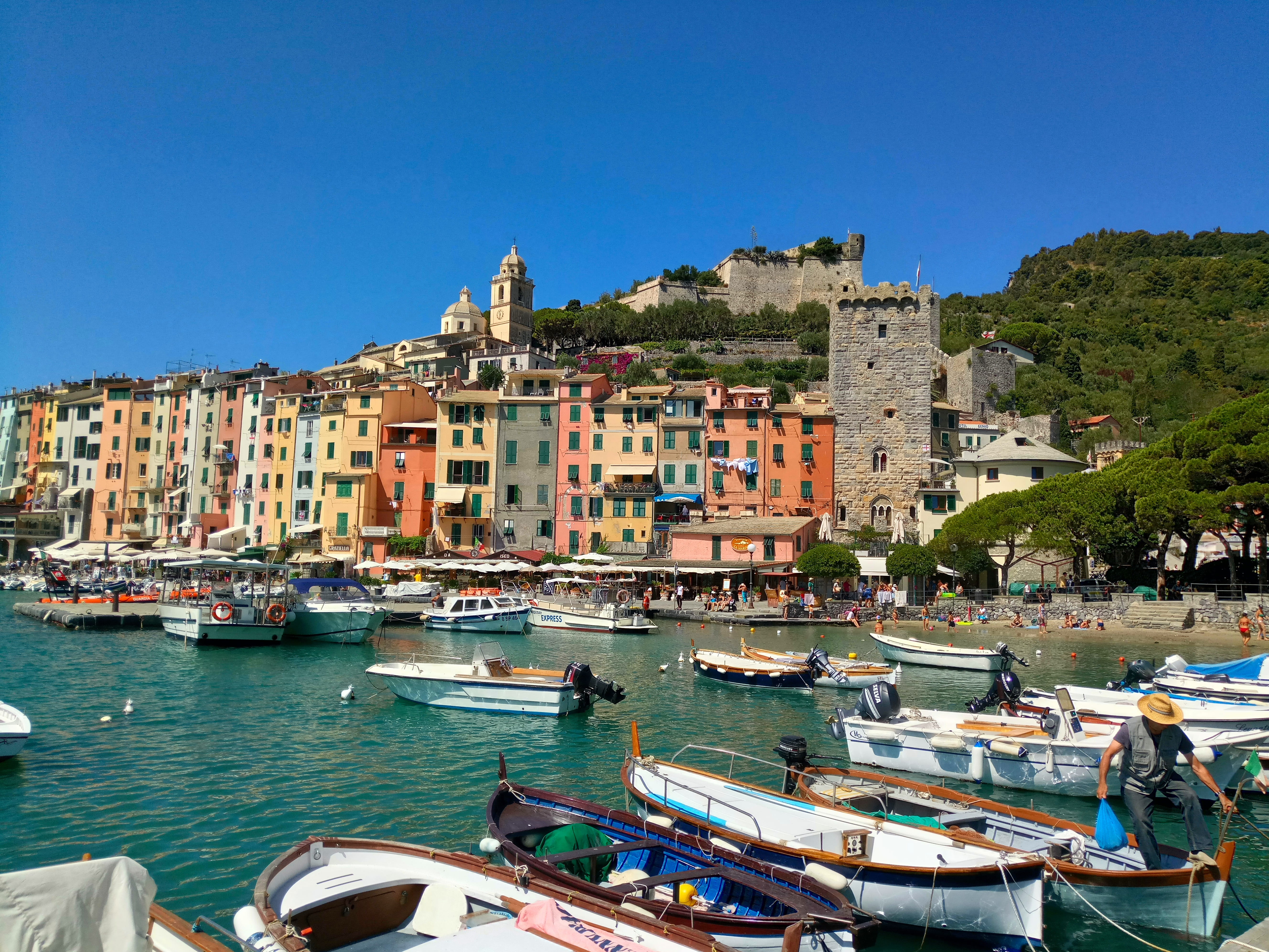 colored houses, built structure, day, la spezia, ligurie, transportation, clear sky, italy, moored, sky, building, architecture, 5K, residential district, HD Wallpaper