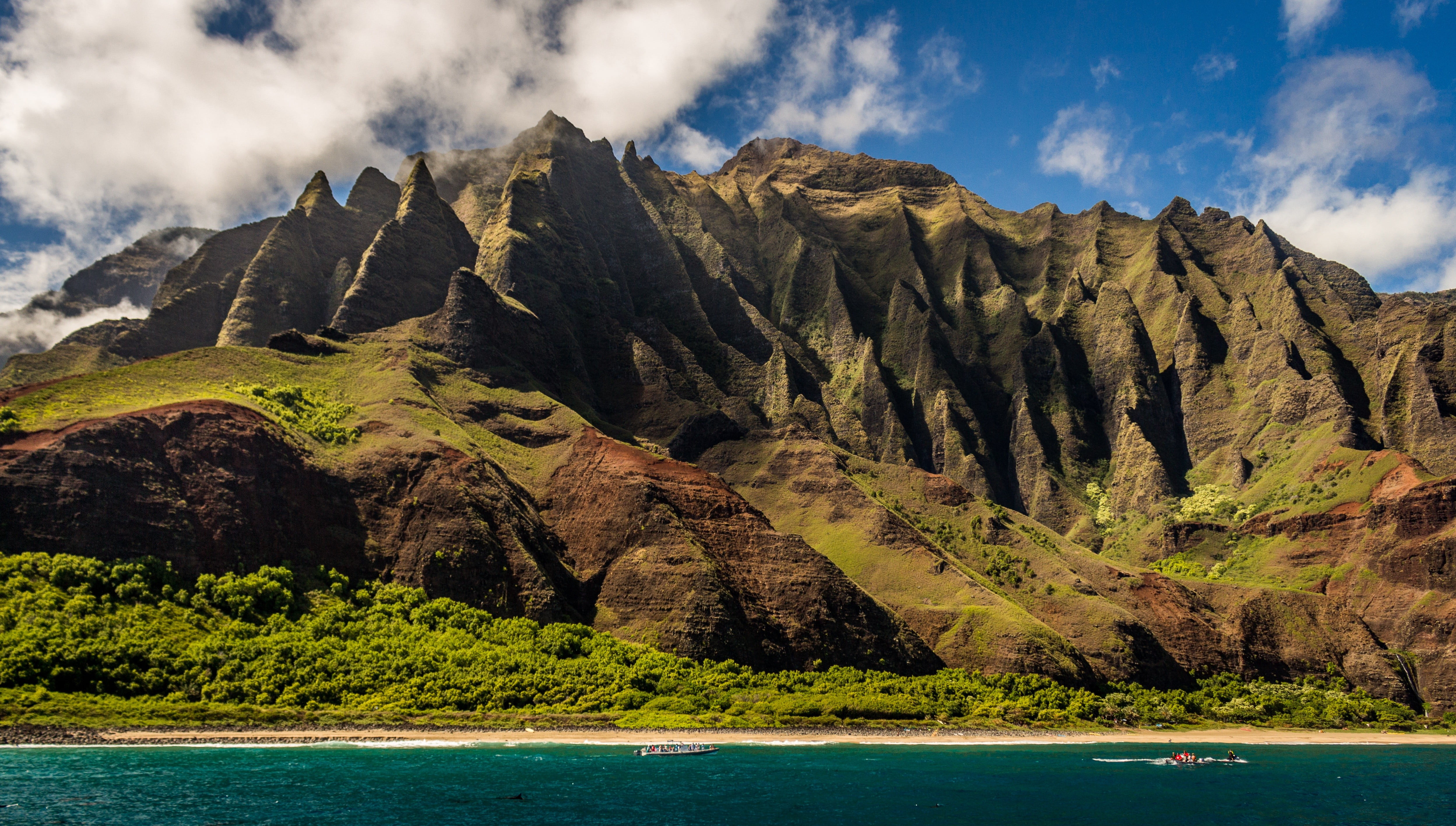 land, coast, no people, tranquil scene, peakr, water, Hawaii, tranquility, mountain, rock - object, non-urban scene, mountain range, nature, outdoors, sky, HD Wallpaper