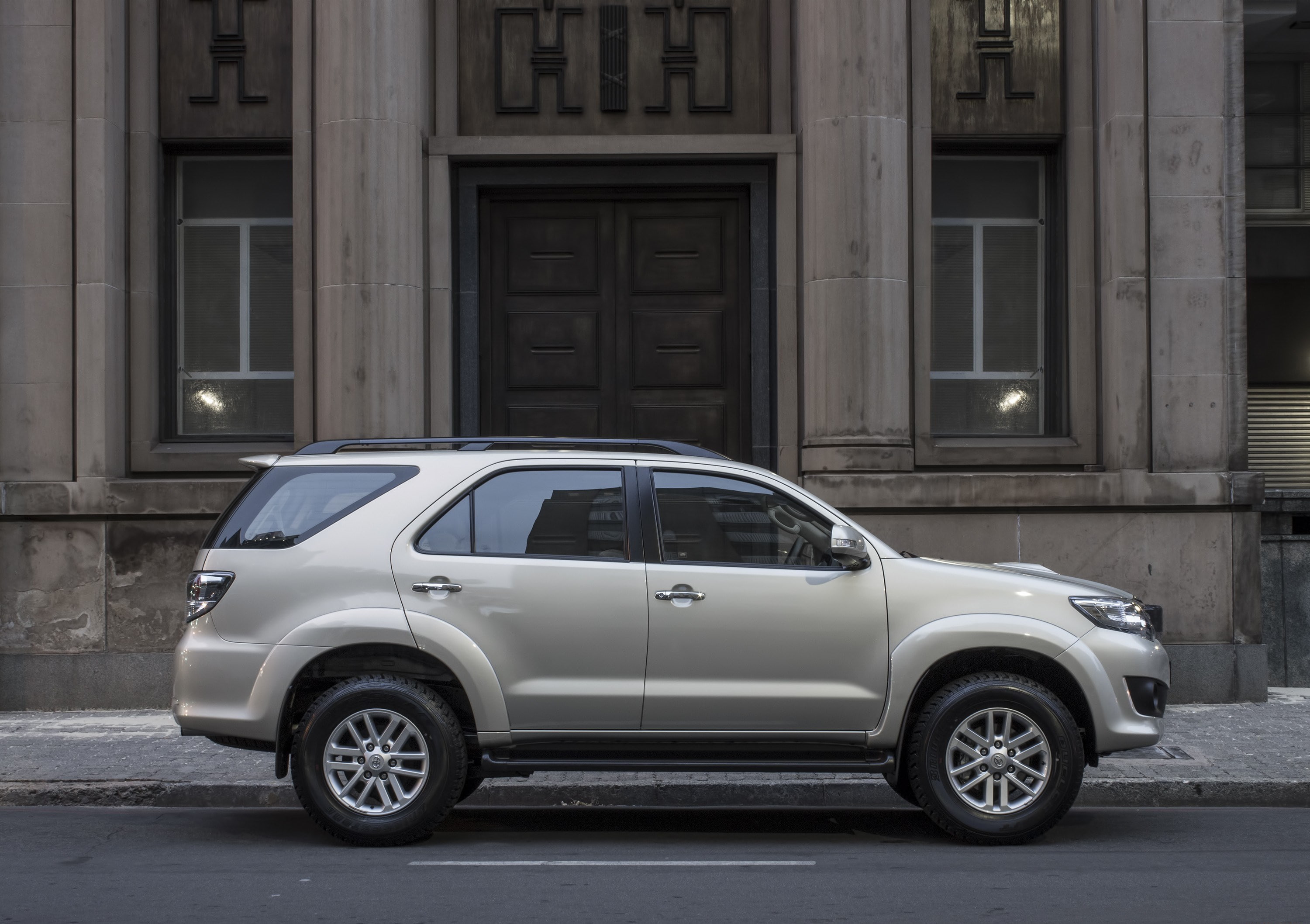 2K, toyota fortuner, HD Wallpaper