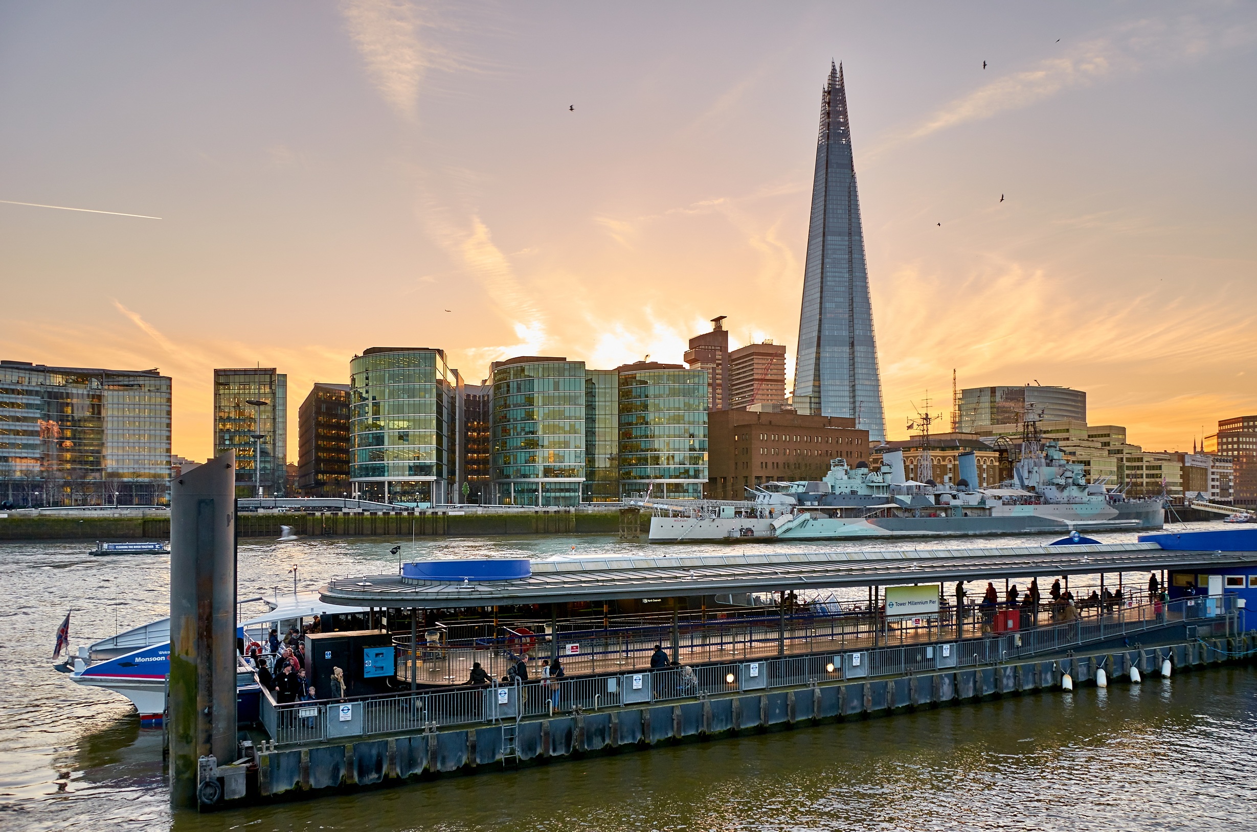 evening sky, united kingdom, glass facade, night photograph, office building exterior, house facade, clouds, body, the shard, uk, boat, glass window, night, HD Wallpaper
