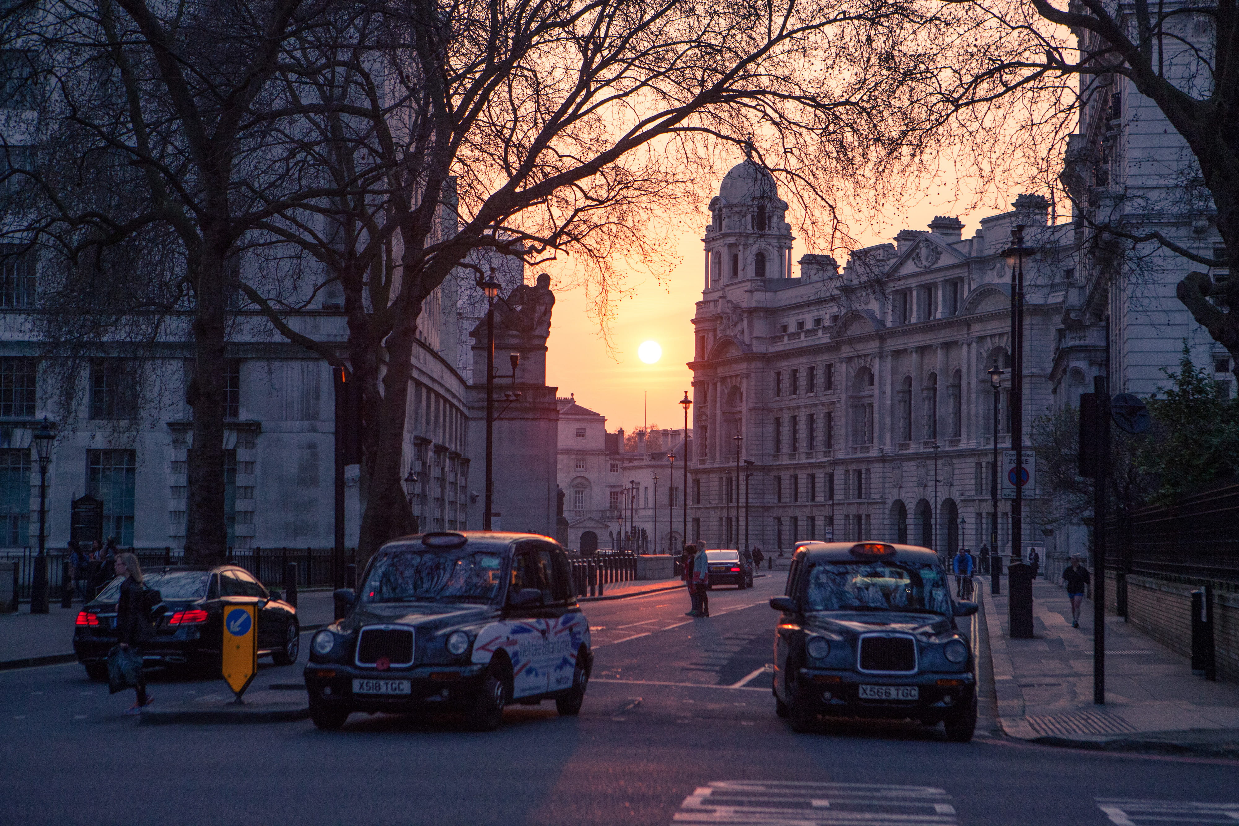traffic, architecture, sky, plant, car, captured, Canon, england, Westminster, around, bare tree, outdoors, road, transportation, land vehicle, tree, DSLR, HD Wallpaper