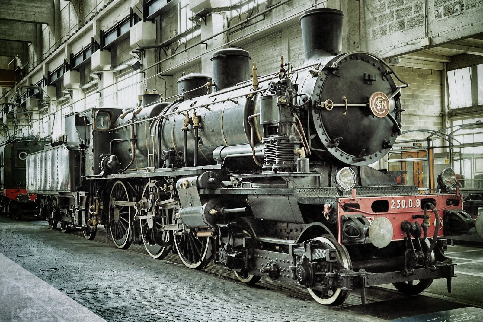 built structure, obsolete, travel, land vehicle, steam Train, 720P, steam, stationary, locomotive, antique, public transportation, engine, railway, train - vehicle, HD Wallpaper