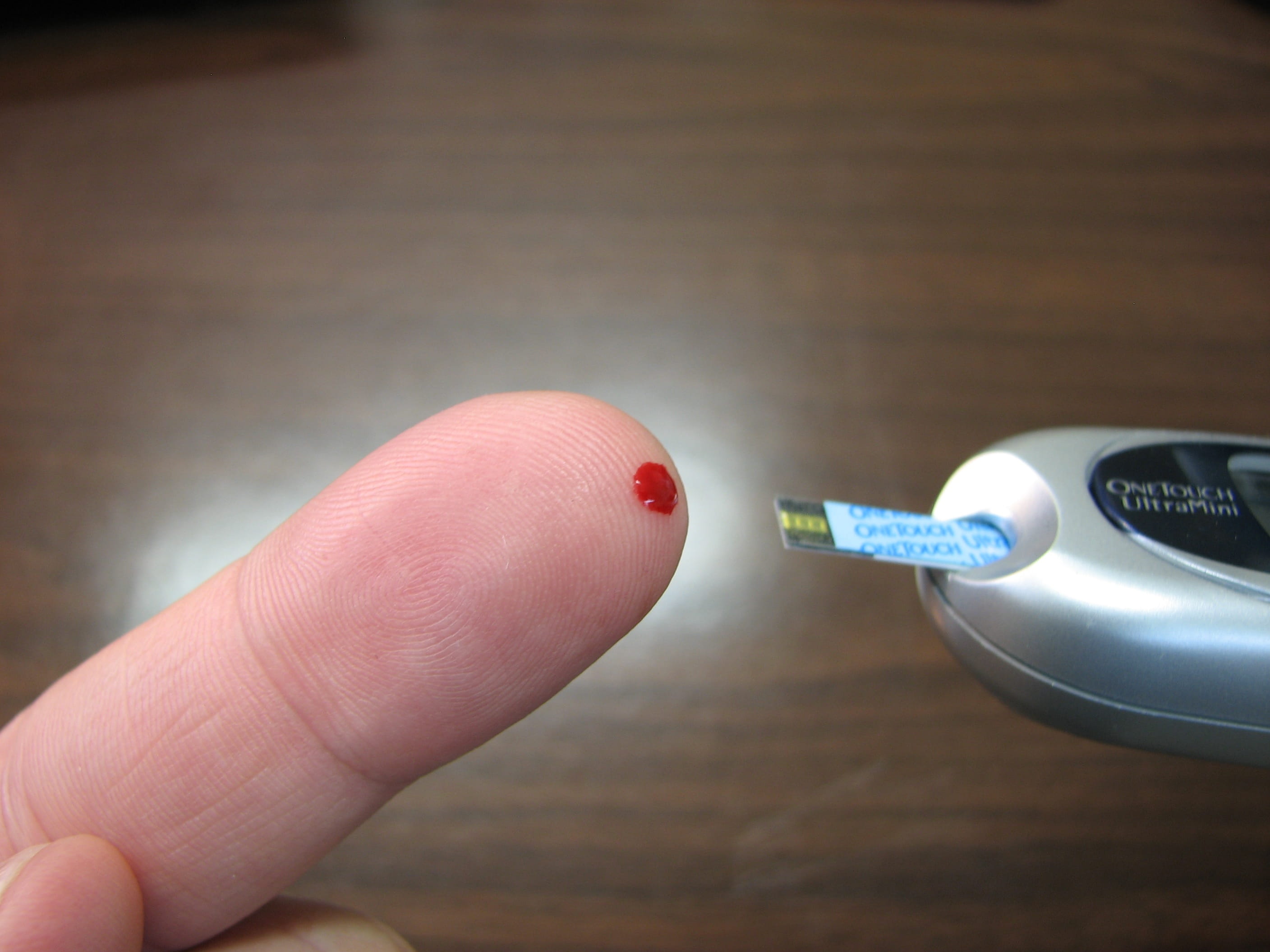 checking, Diabetes, focus on foreground, finger, stick, Glucose, body part, monitor, test, person, holding, insulin, unrecognizable person, human finger, HD Wallpaper