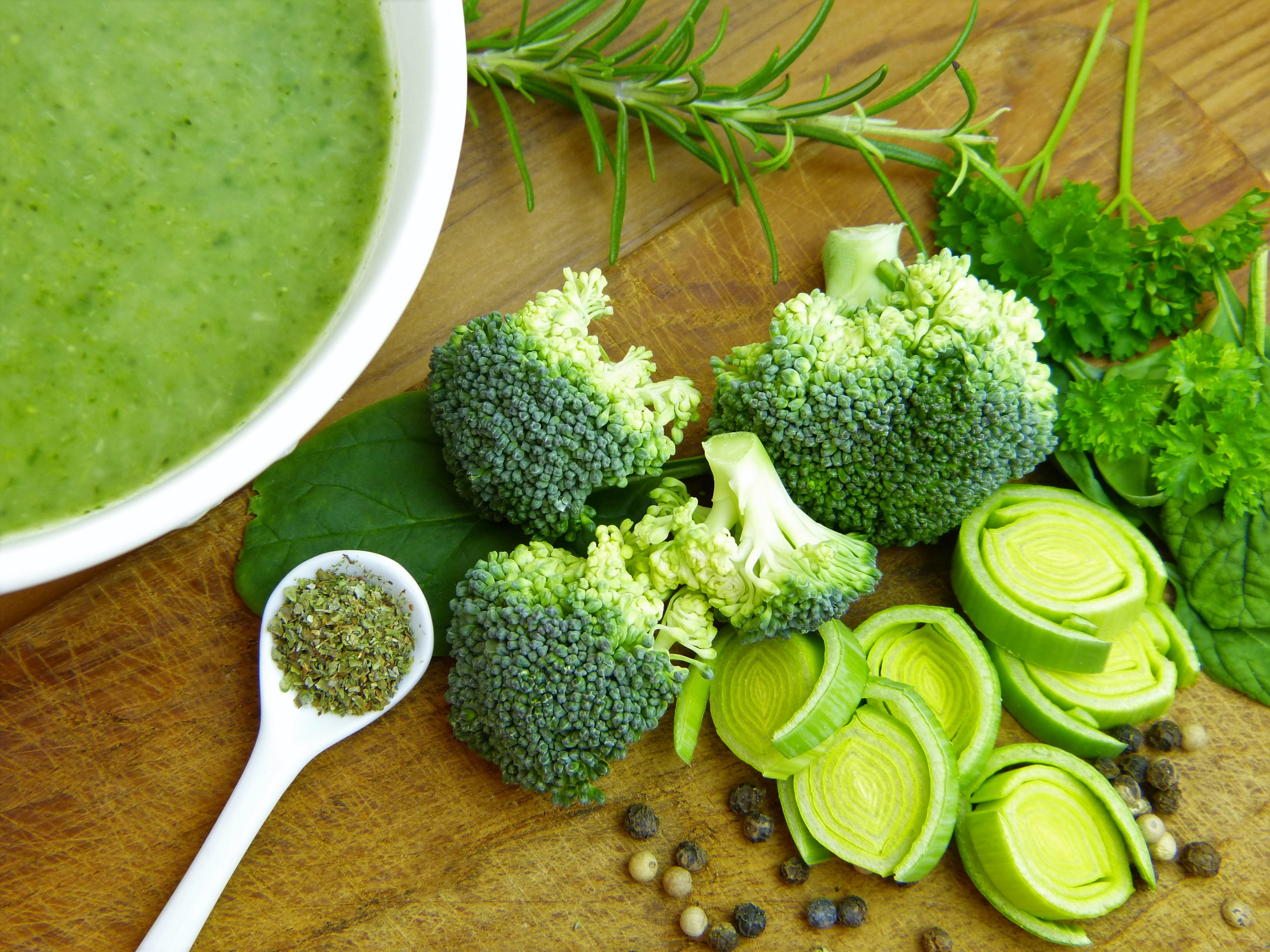 vegetable, lunch, freshness, herb, organic, virus, cook, spoon, high angle view, indoors, vitamin c, wooden, vegan, dieting, defense, eat, nutrition, vegetarian food, HD Wallpaper