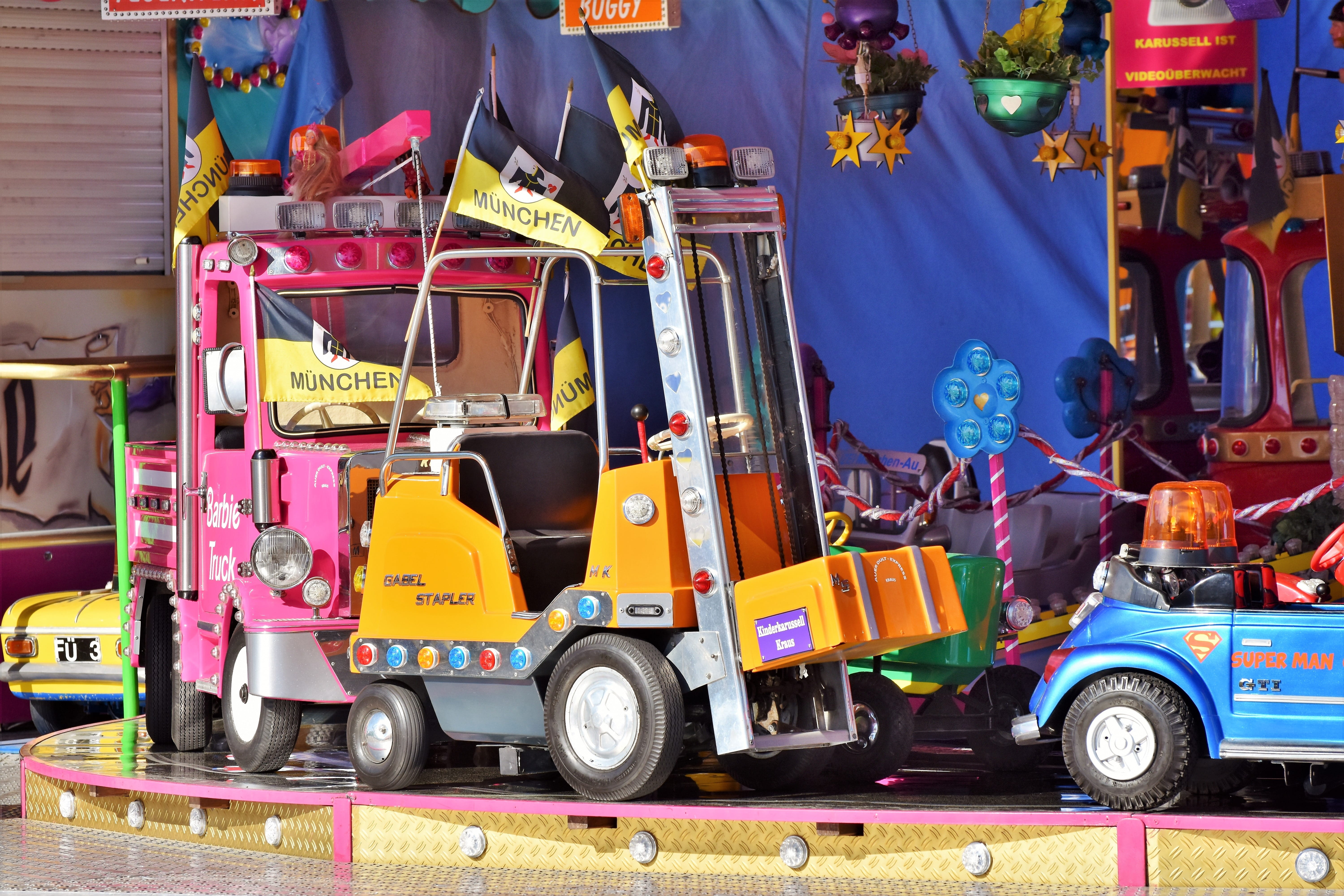 jinrikisha, carousel auto, fairground, occupation, carousel, driving, entertainment, mode of transportation, wasen, carousel horse, pleasure, children car, HD Wallpaper