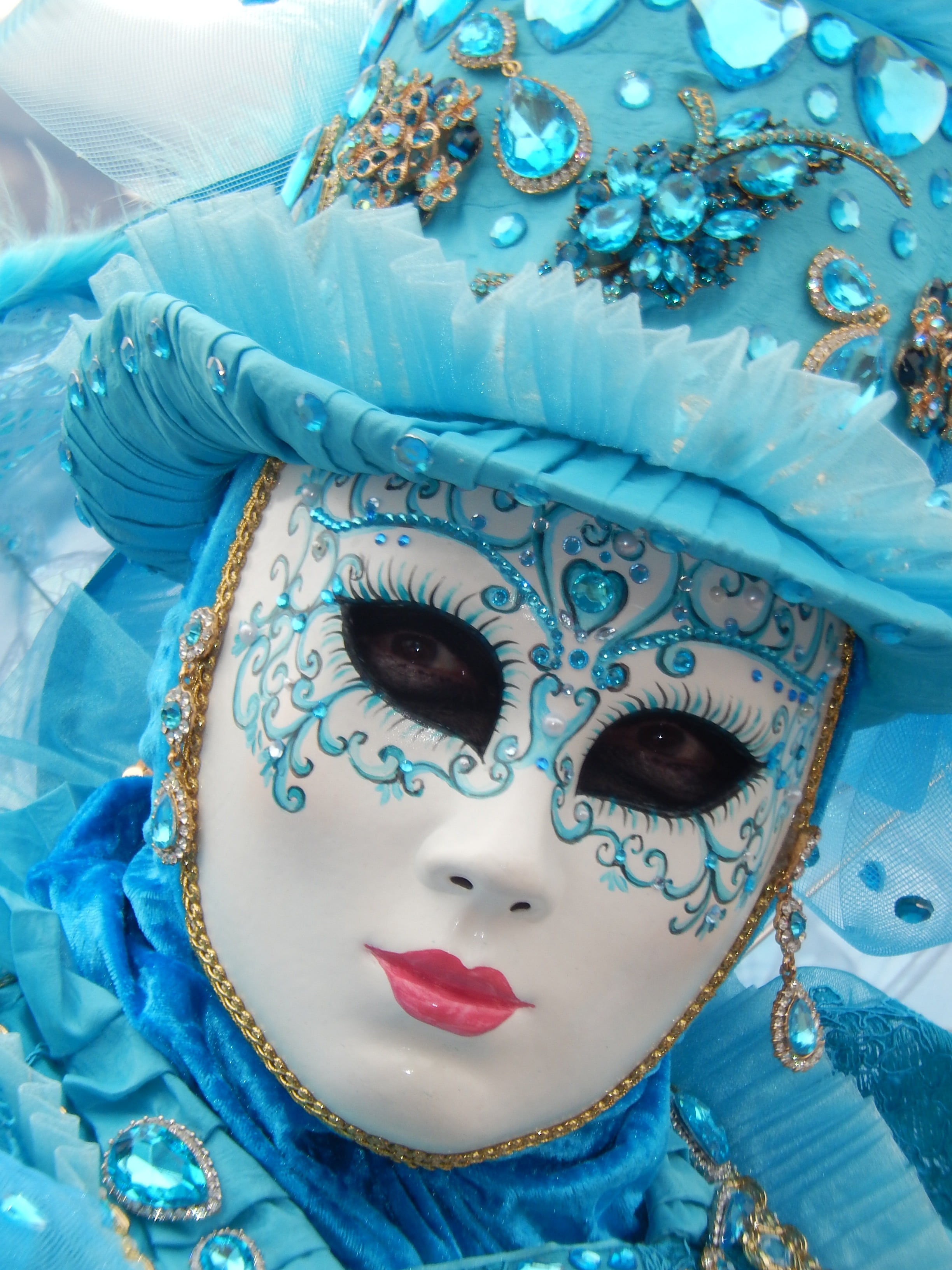 day, costume, person, indoors, no people, venice Carnival, still life, high angle view, sweet food, floral pattern, mask, female likeness, disguise, women, Phone HD Wallpaper