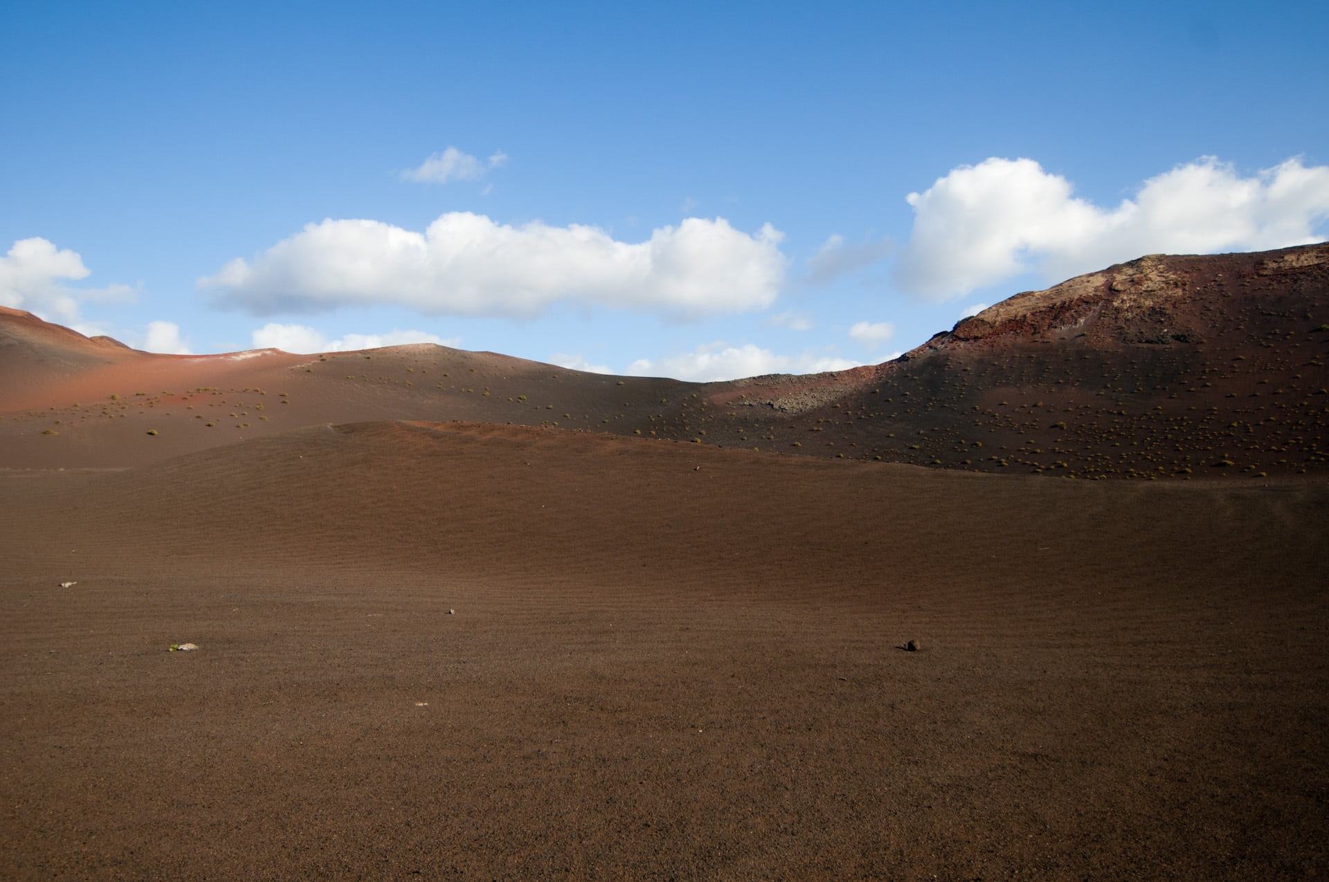 outdoors, sand, dry, arid climate, cloud - sky, 1080P, volcanic, timanfaya, non-urban scene, land, mountain, lunar landscape, spain, teide national park, HD Wallpaper