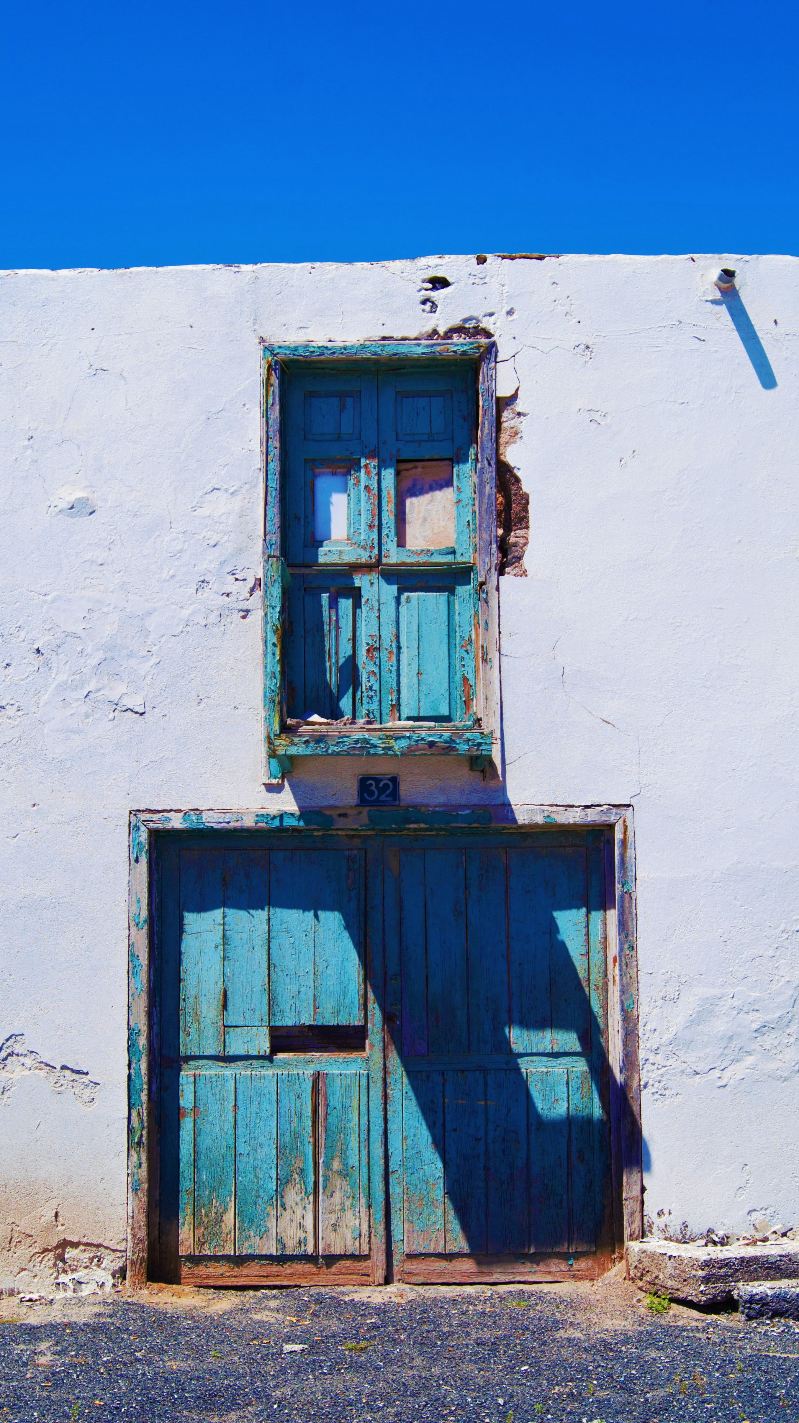 no people, built structure, summer, sky, heat, french doors, old, 4K, sultriness, window, architecture, building, ruined, blue, day, house, entrance, weathered, Phone HD Wallpaper