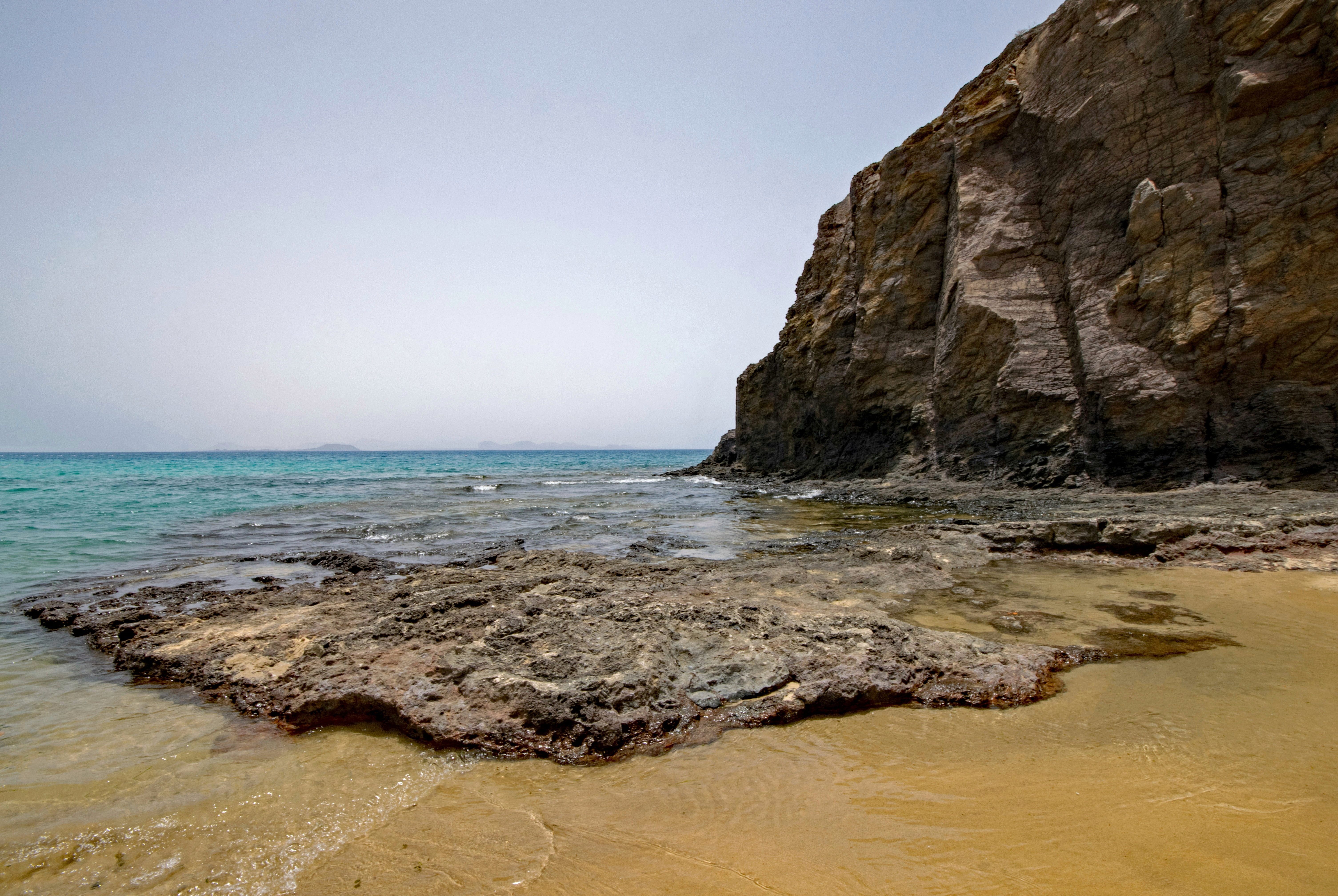 rock formation, beauty in nature, lanzarote, sea, no people, nature, 5K, land, outdoors, sand, water, coast, rock, clear sky, landscape, booked, rock - object, HD Wallpaper