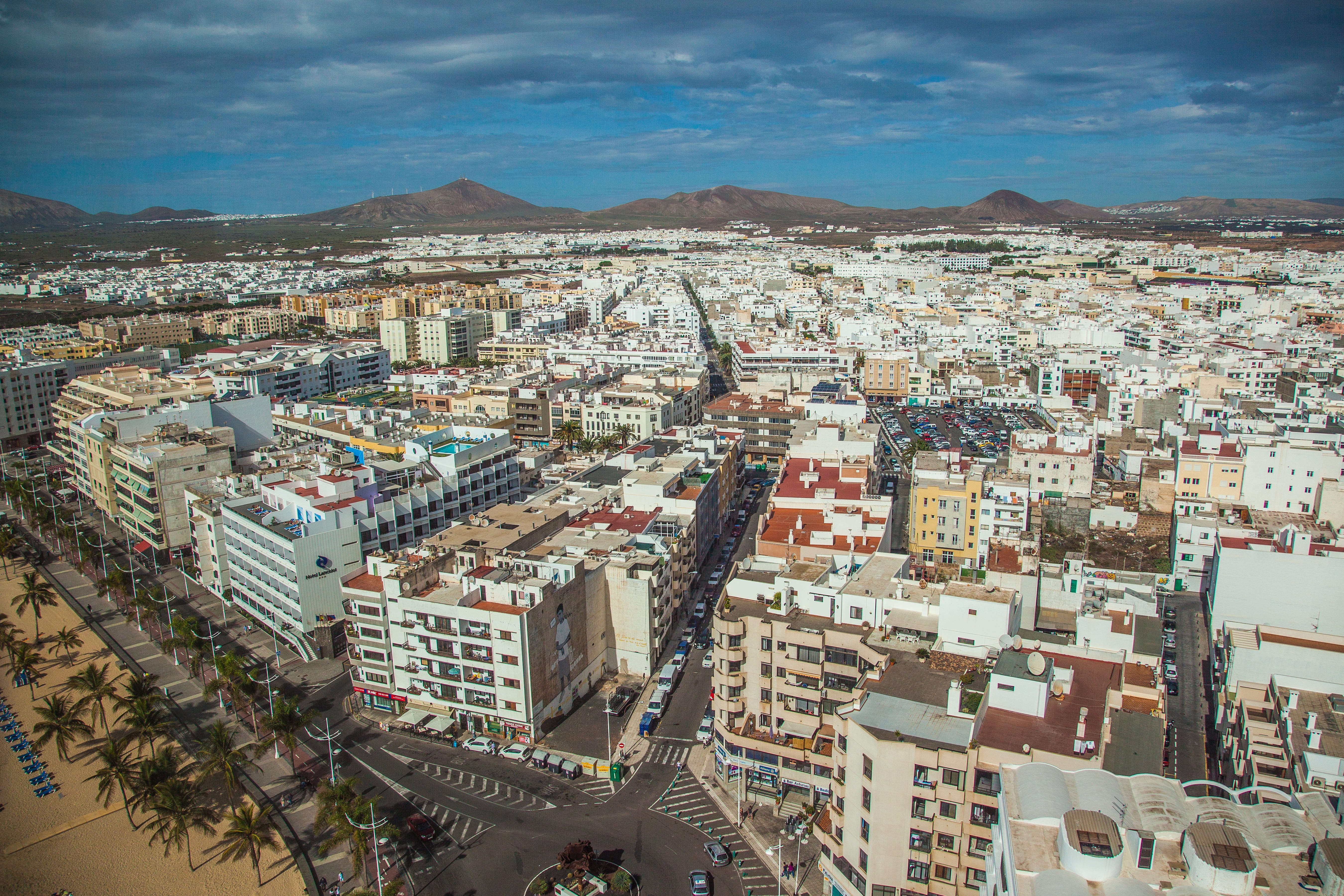 lanzarote, crowded, building exterior, day, aerial view, architecture, outdoors, view, capital, 5K, travel destinations, homes, mountain, high angle view, HD Wallpaper