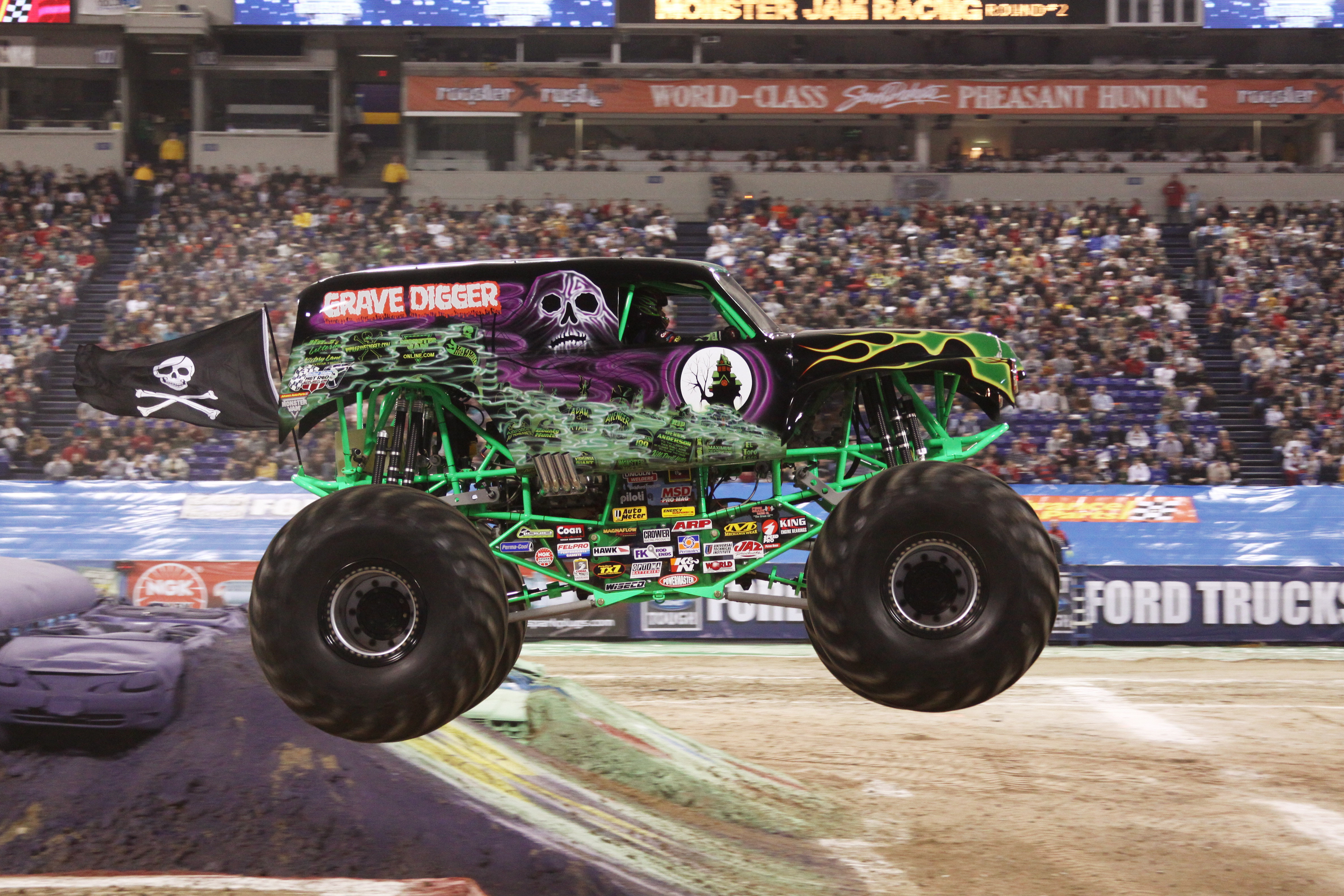 racing, 4K, digger, grave, race, monster, monster truck, truck, 4x4, HD Wallpaper
