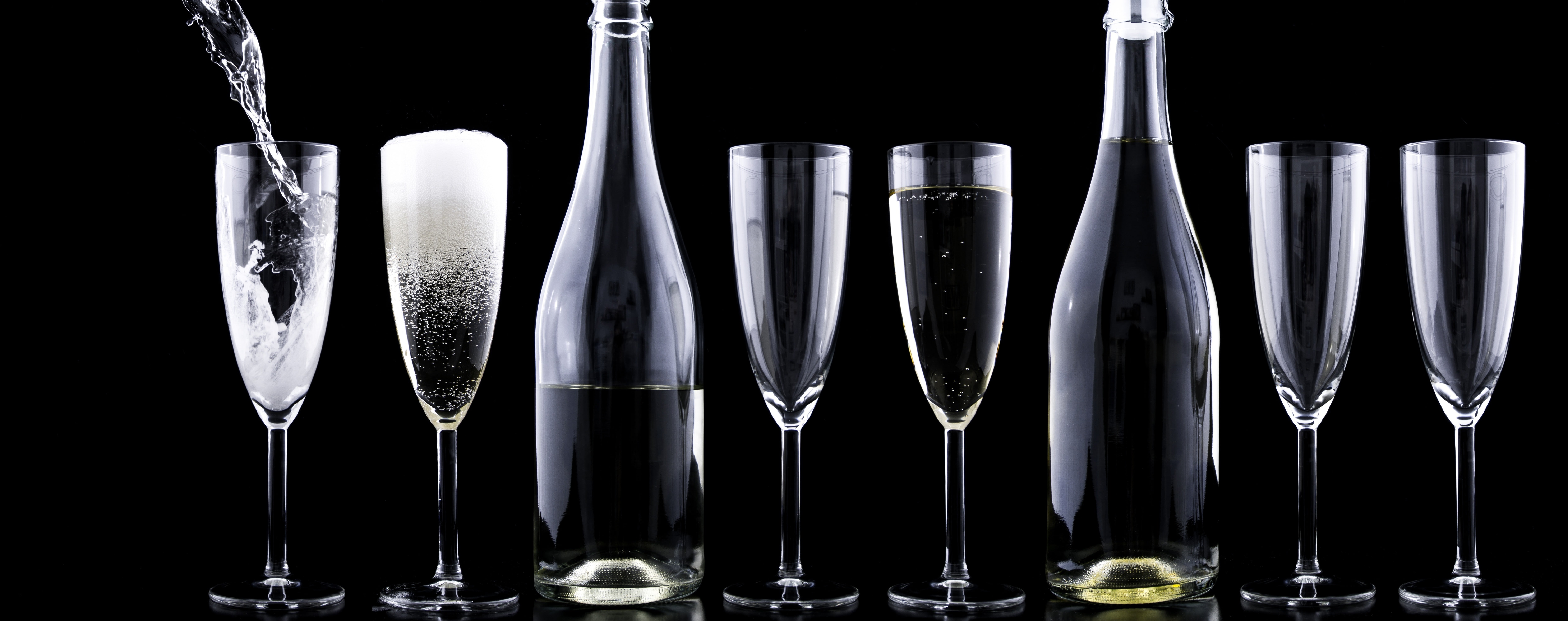 Festive, 5K, no people, Drops, silver colored, 2016, Wine, Special, Romantic, wineglass, occasion, group of objects, Luxury, household equipment, Year, HD Wallpaper